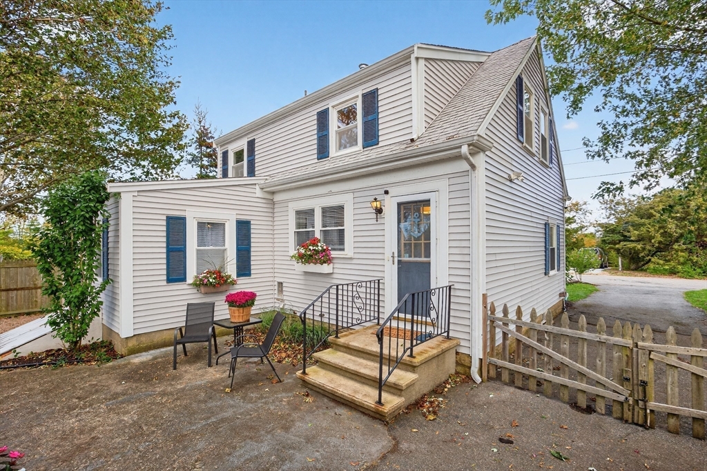 10 Trenton, Yarmouth
