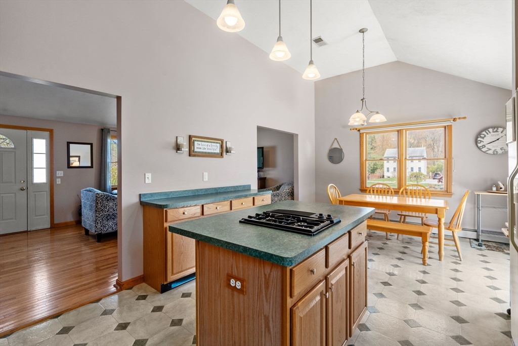 35 Sir Joseph Ct