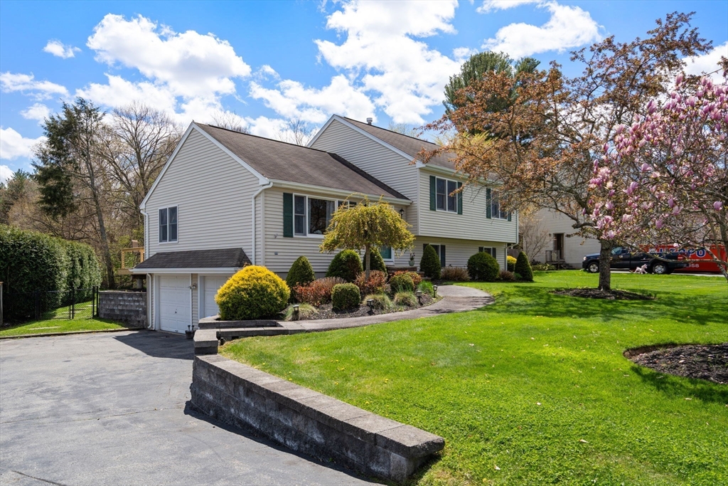 35 Sir Joseph Ct