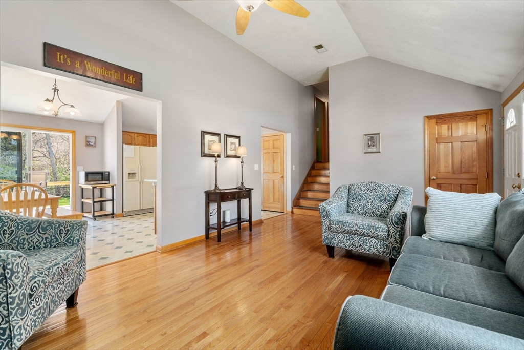 35 Sir Joseph Ct