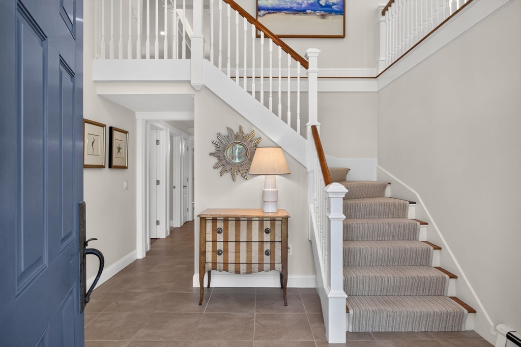 43 Longhill Dr