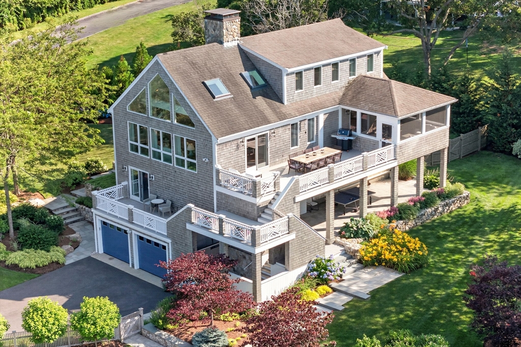 43 Longhill Dr