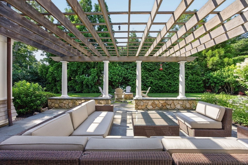 141 Hollingsworth Rd