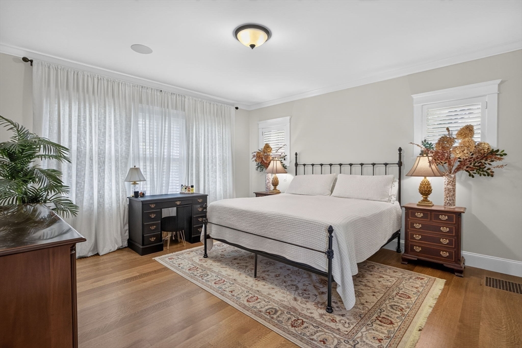 141 Hollingsworth Rd