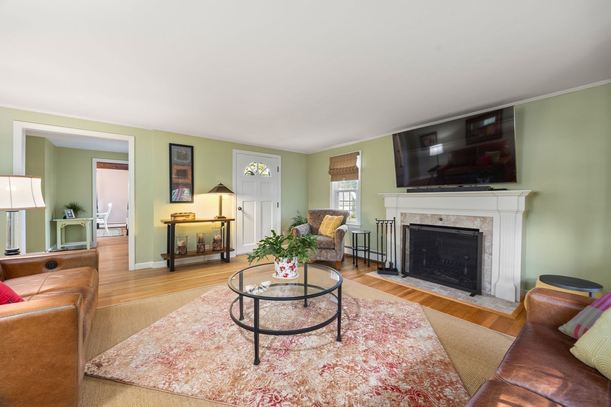 4 Beatty Ln