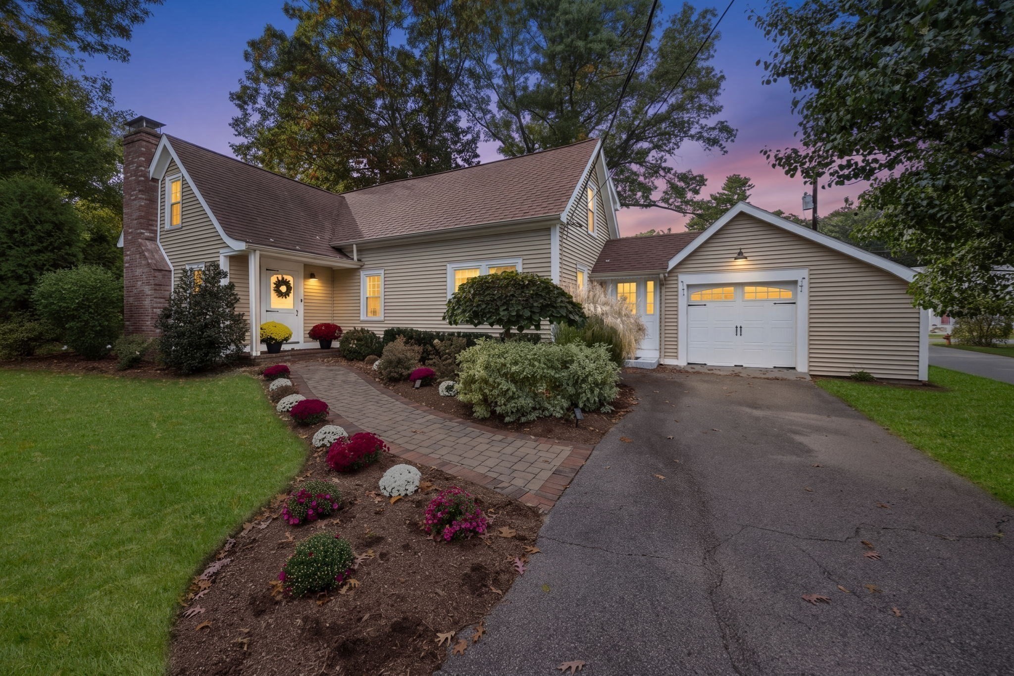 4 Beatty Ln