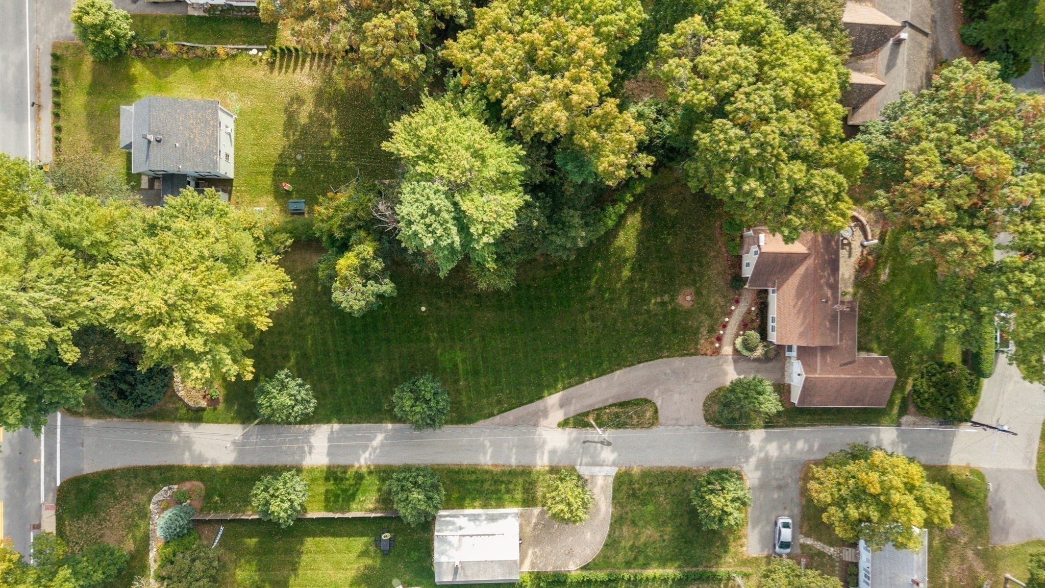 4 Beatty Ln