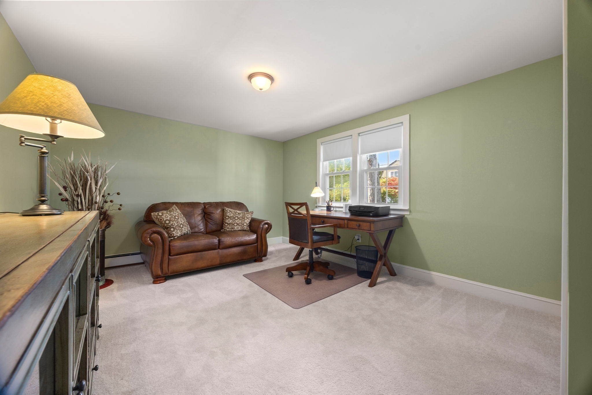 4 Beatty Ln