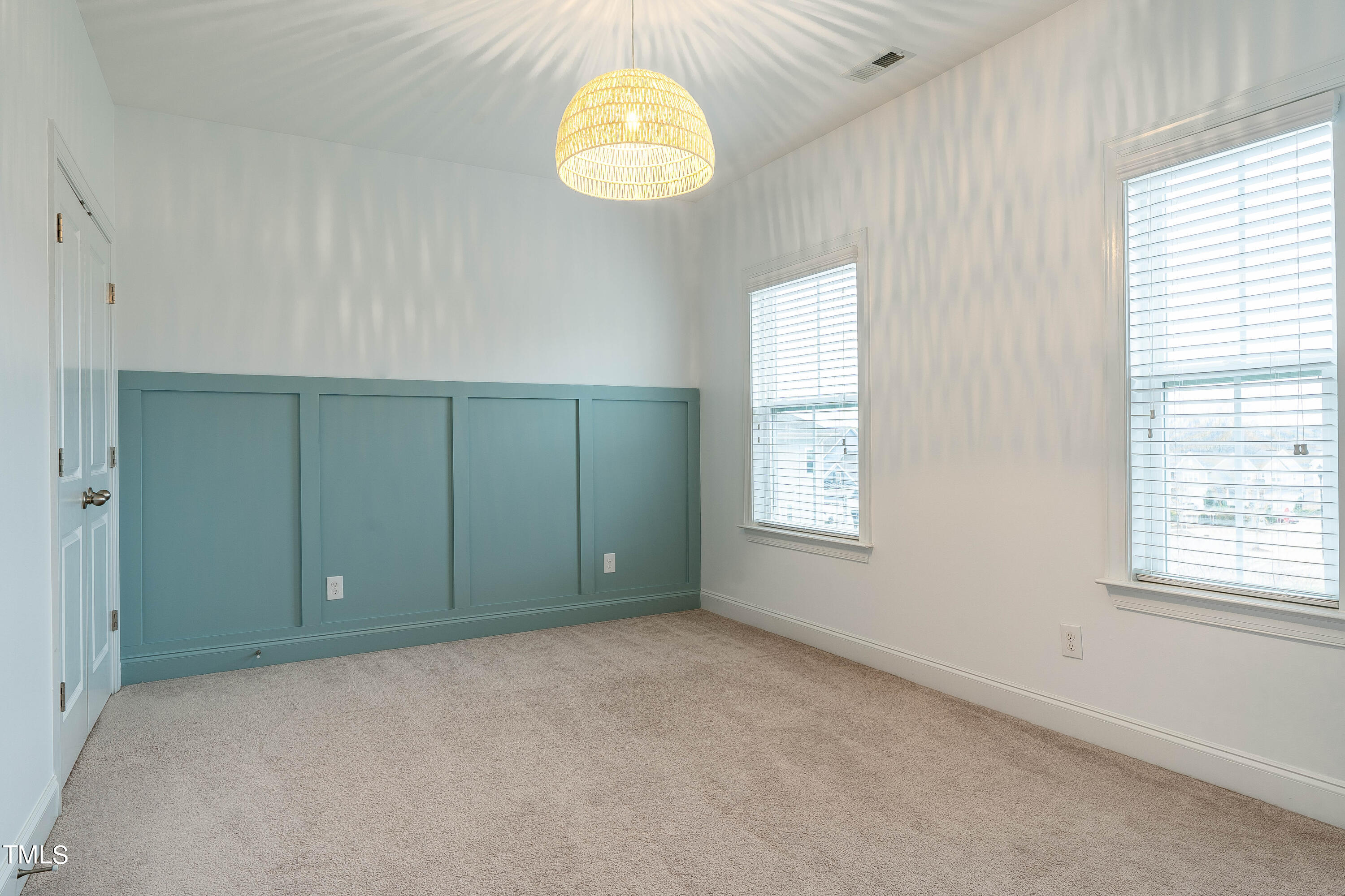 665 Old Dairy Dr Drive