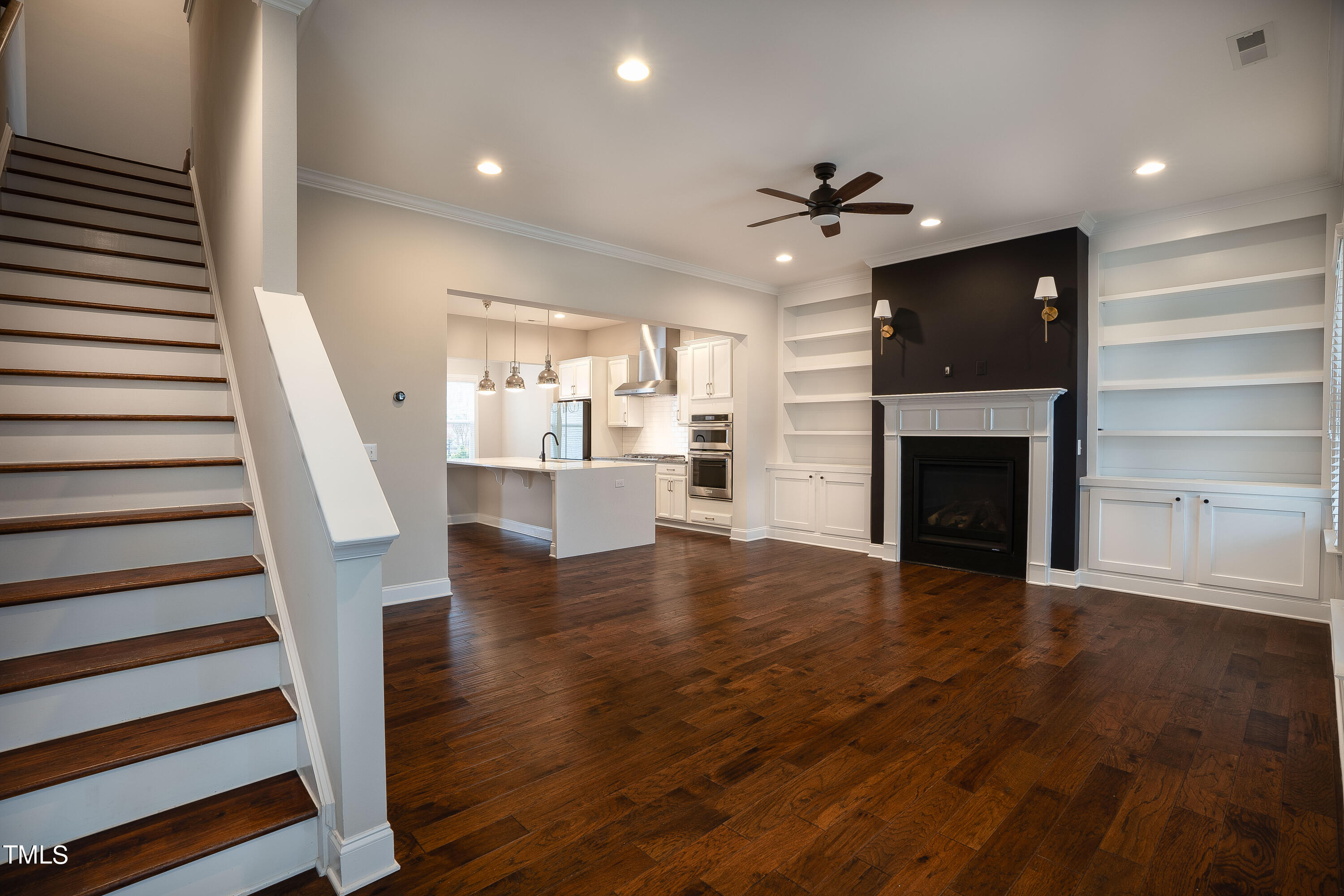 665 Old Dairy Dr Drive