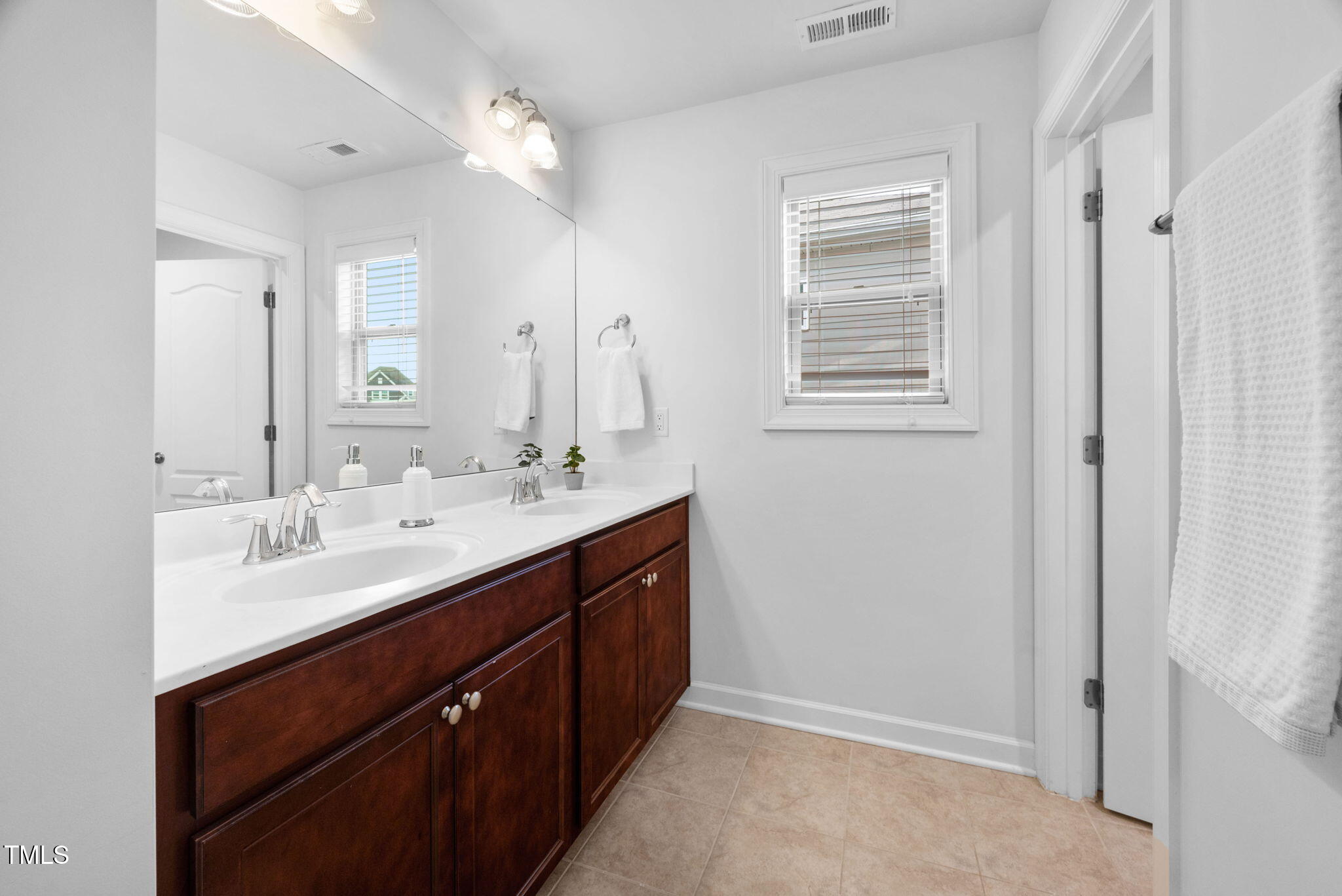 2117 Mckenzie Ridge Lane, Apex