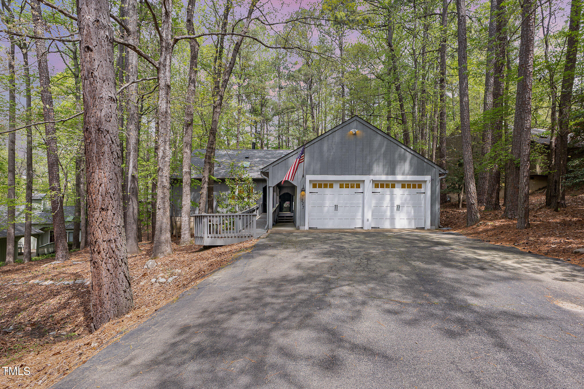 227 Windlestraw