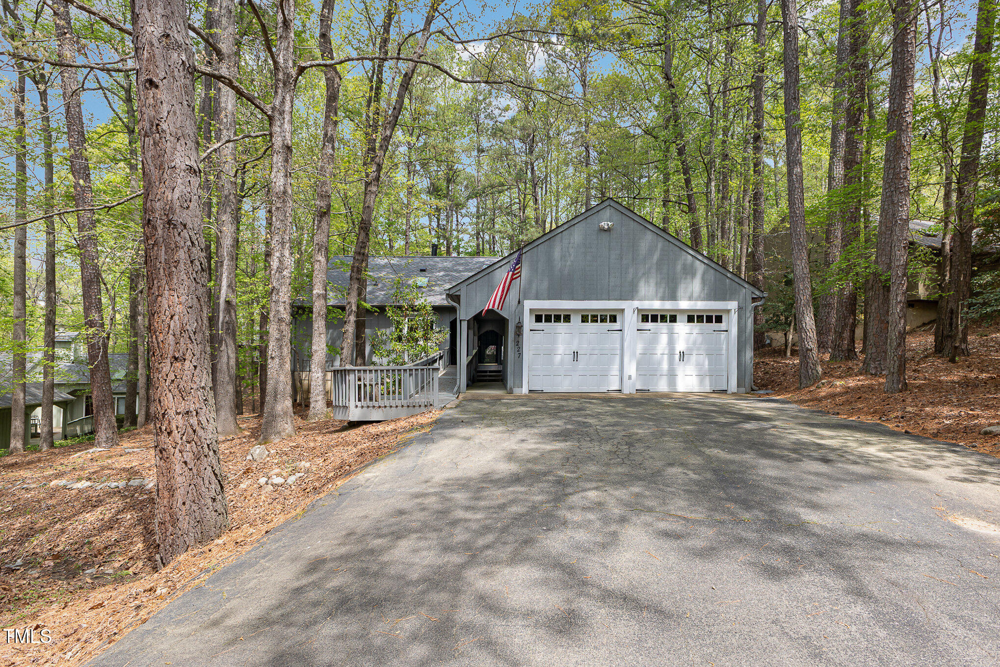 227 Windlestraw
