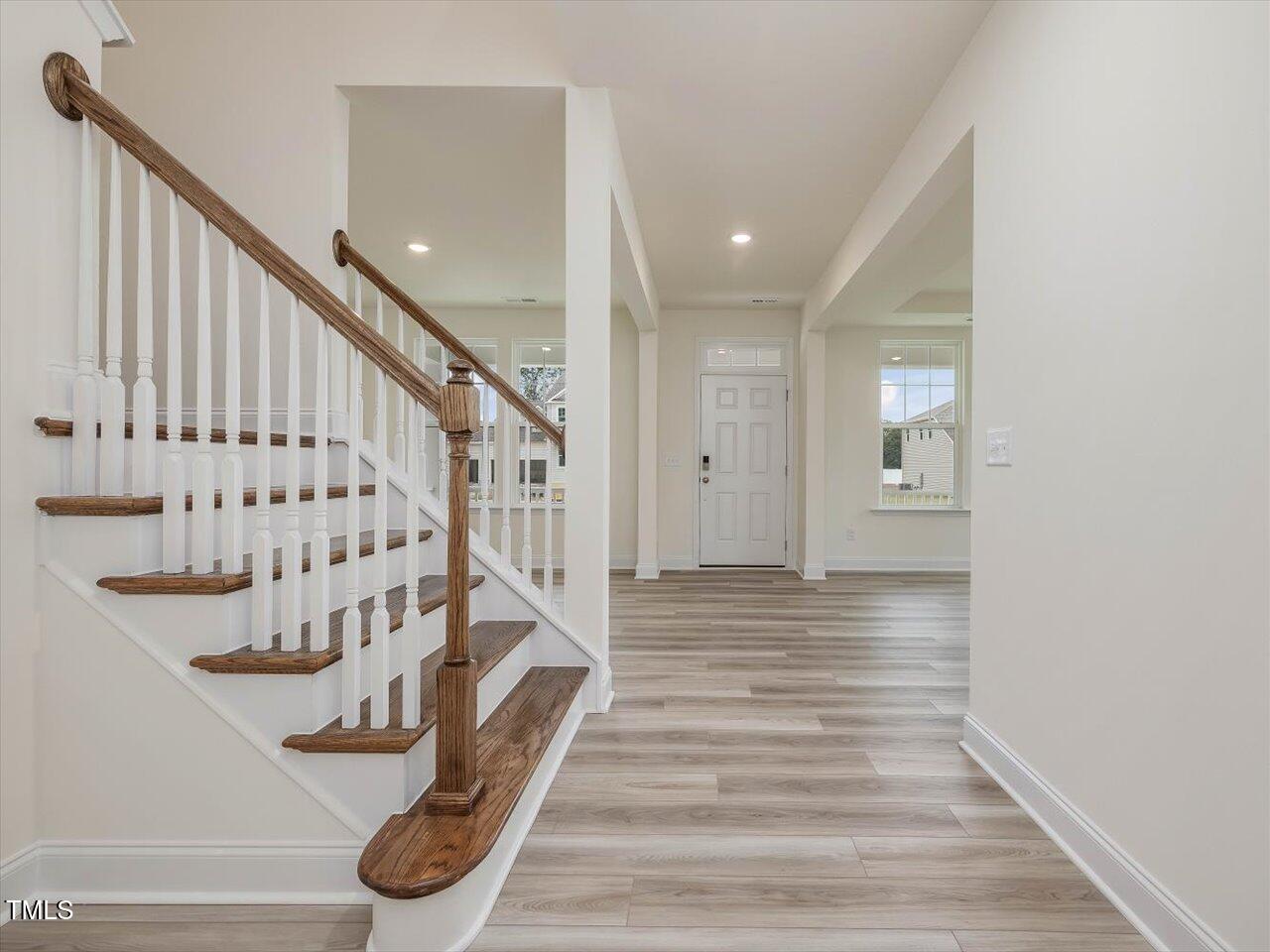 138 Alden Way