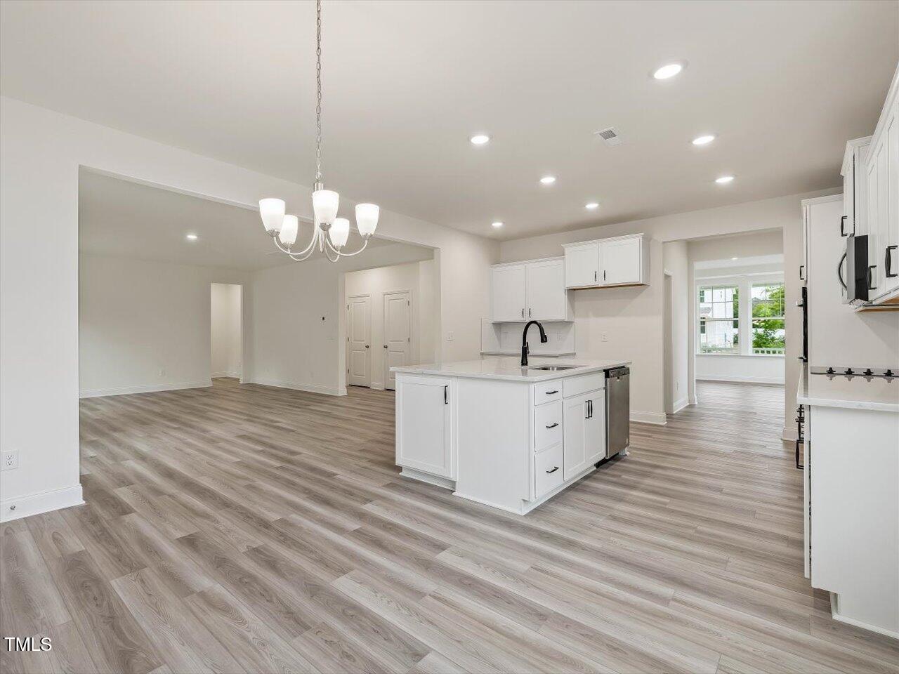 138 Alden Way