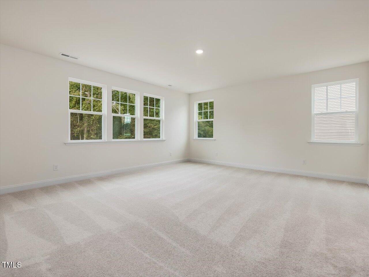 138 Alden Way