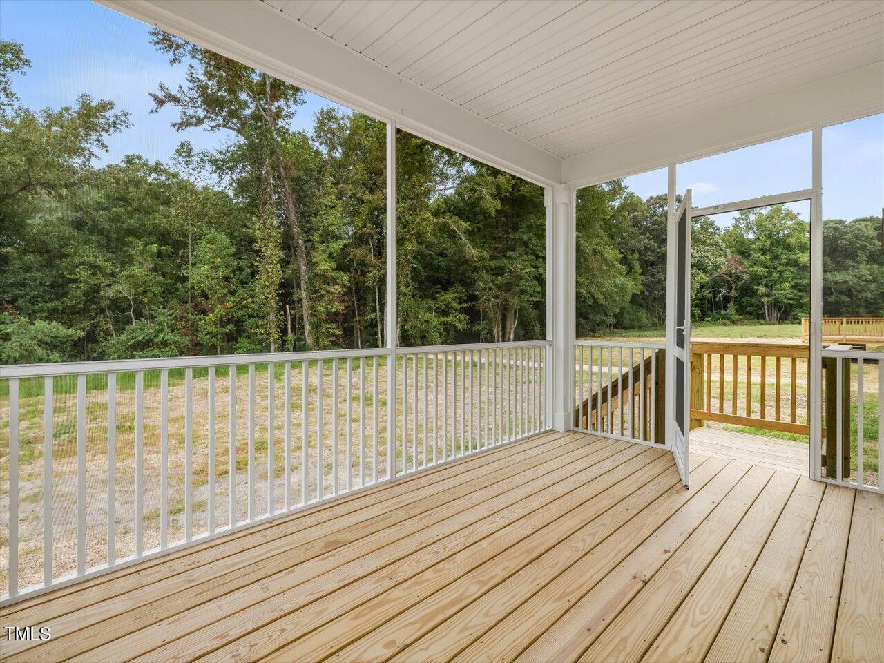 138 Alden Way