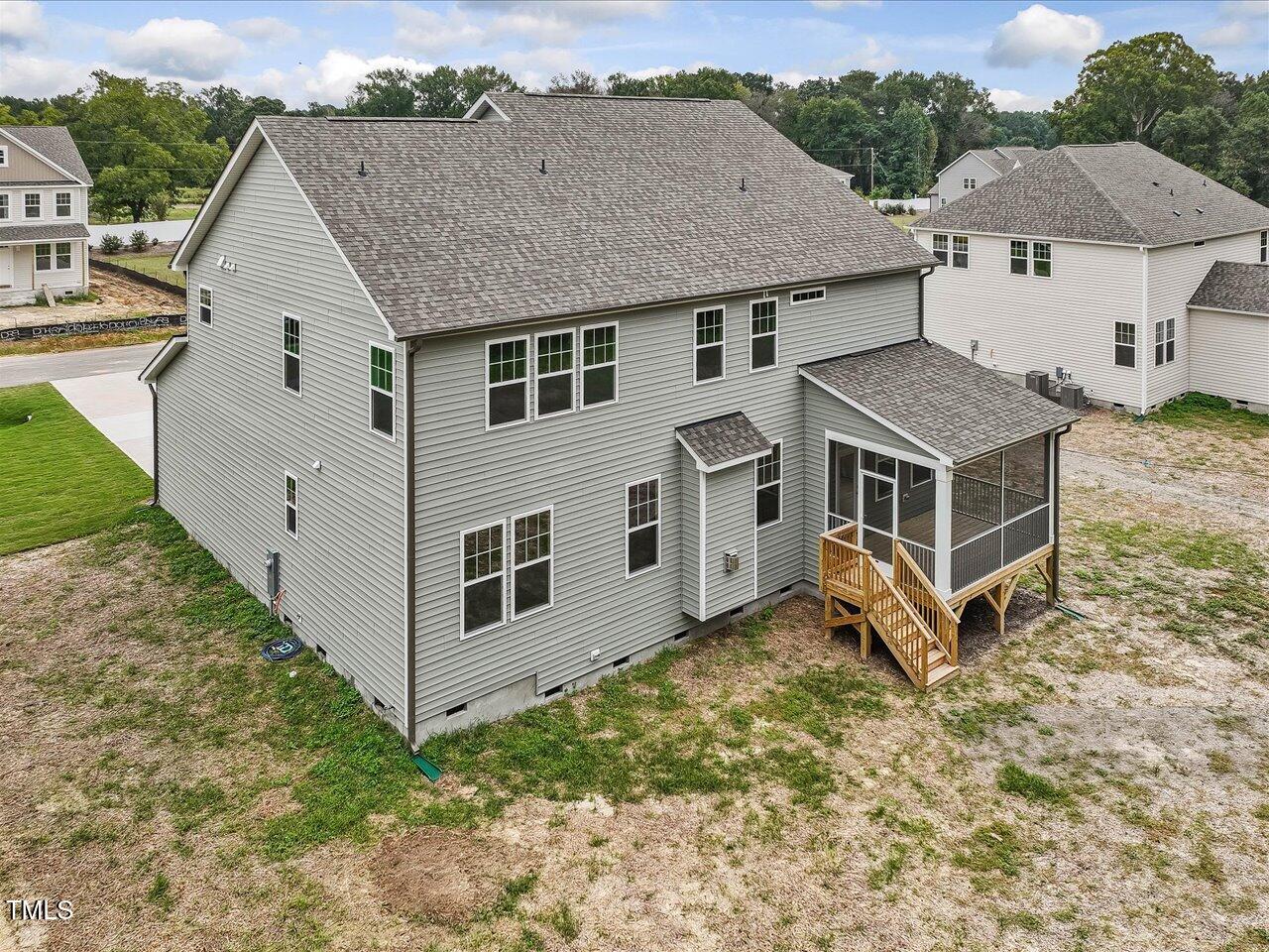 138 Alden Way