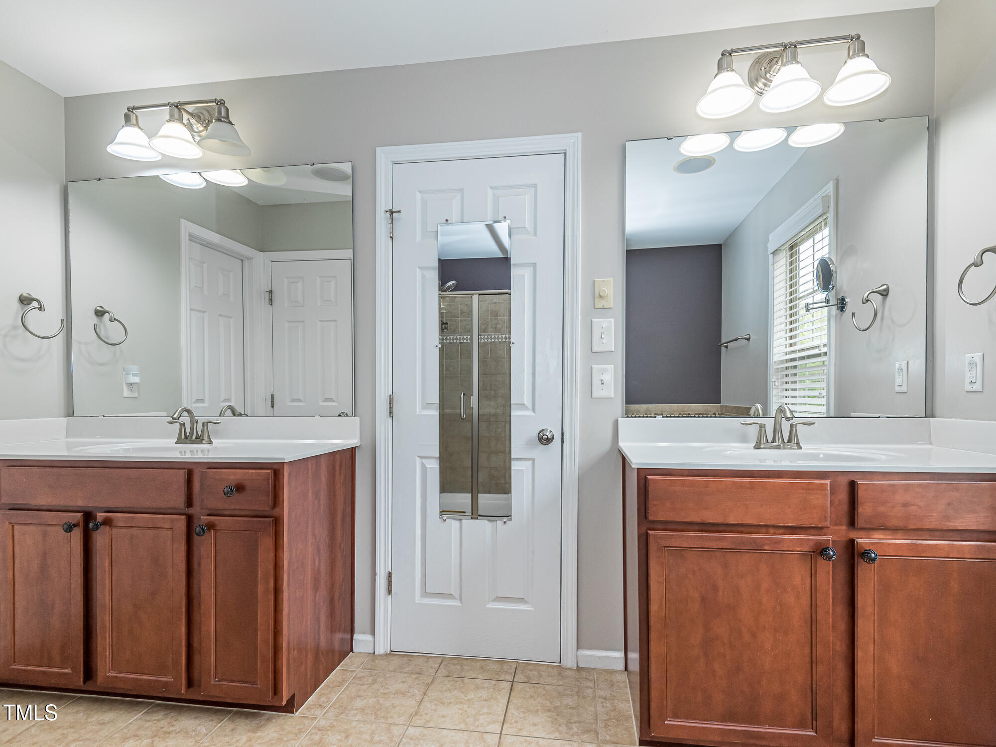 111 Gathering Place Place