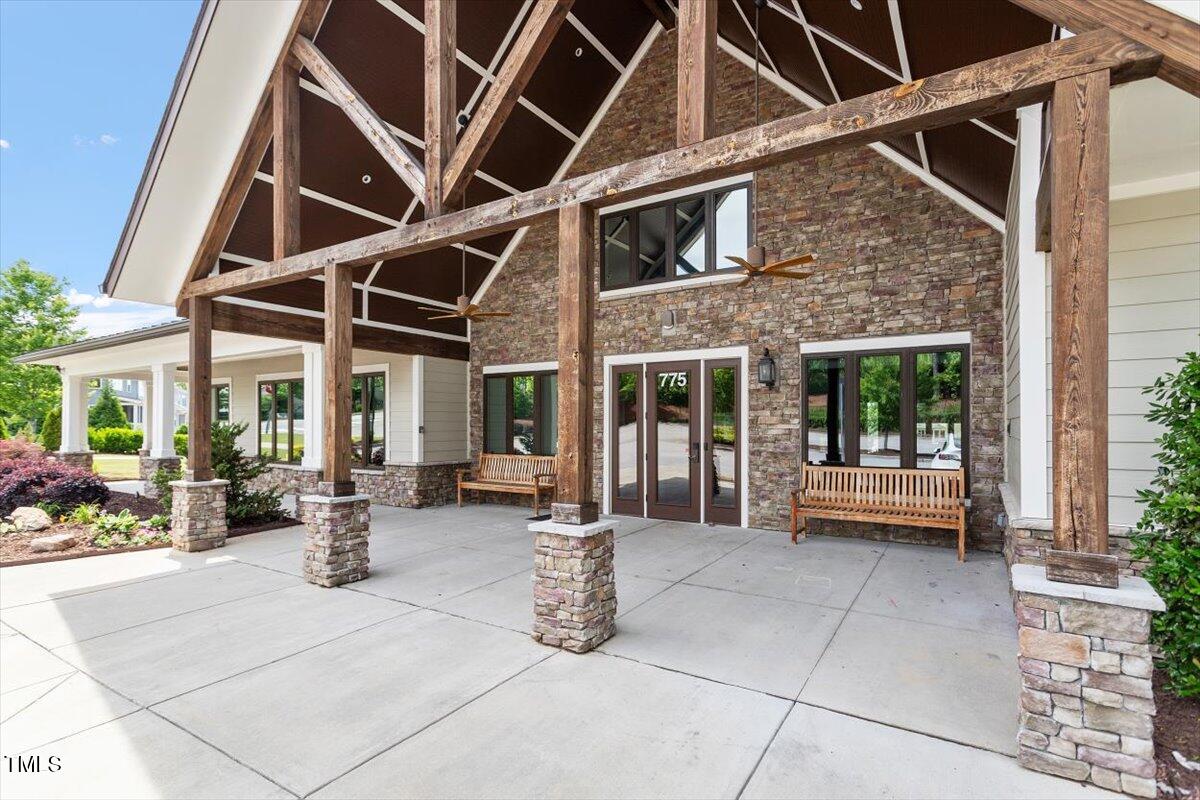 2527 Sidewinder Court
