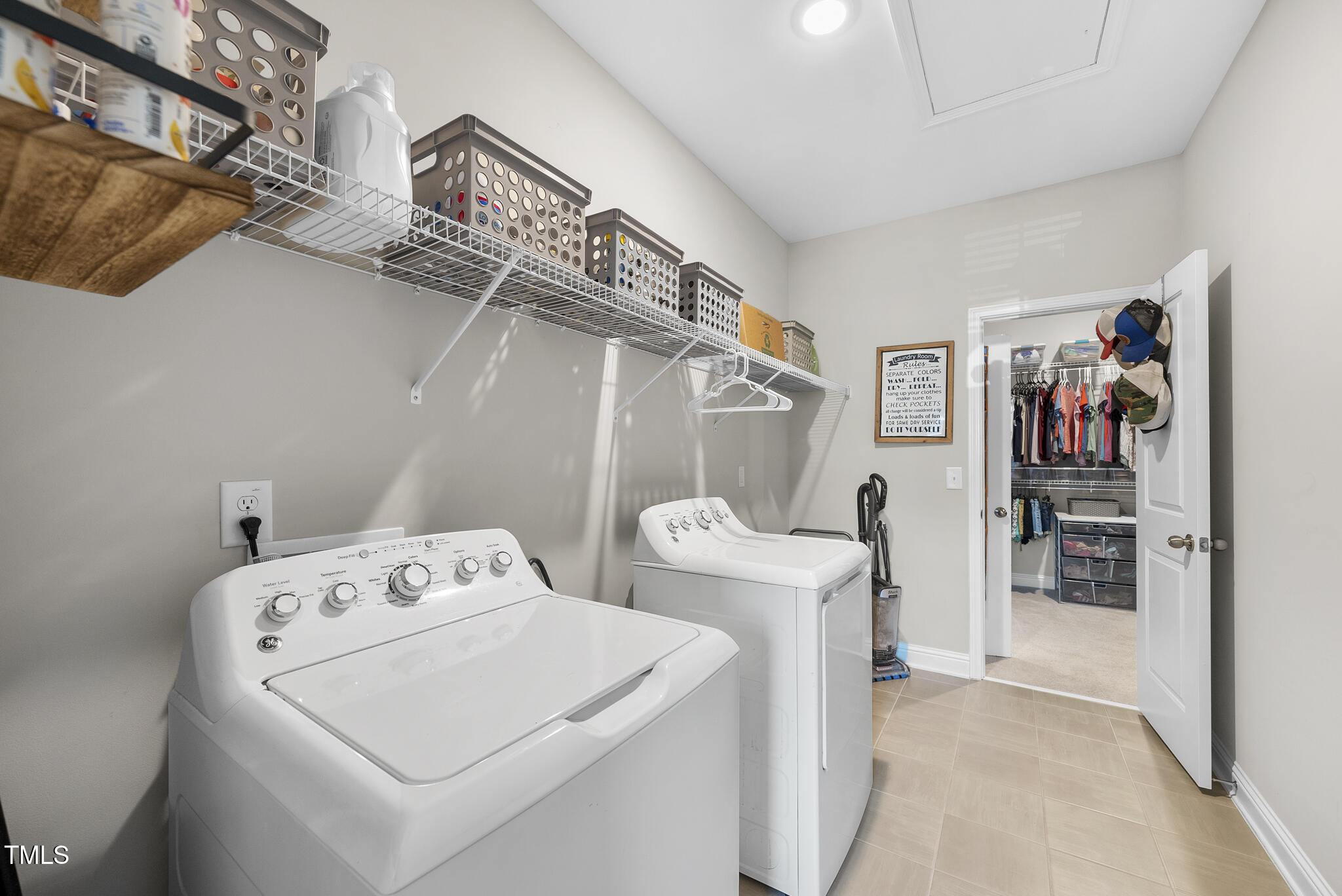 2527 Sidewinder Court