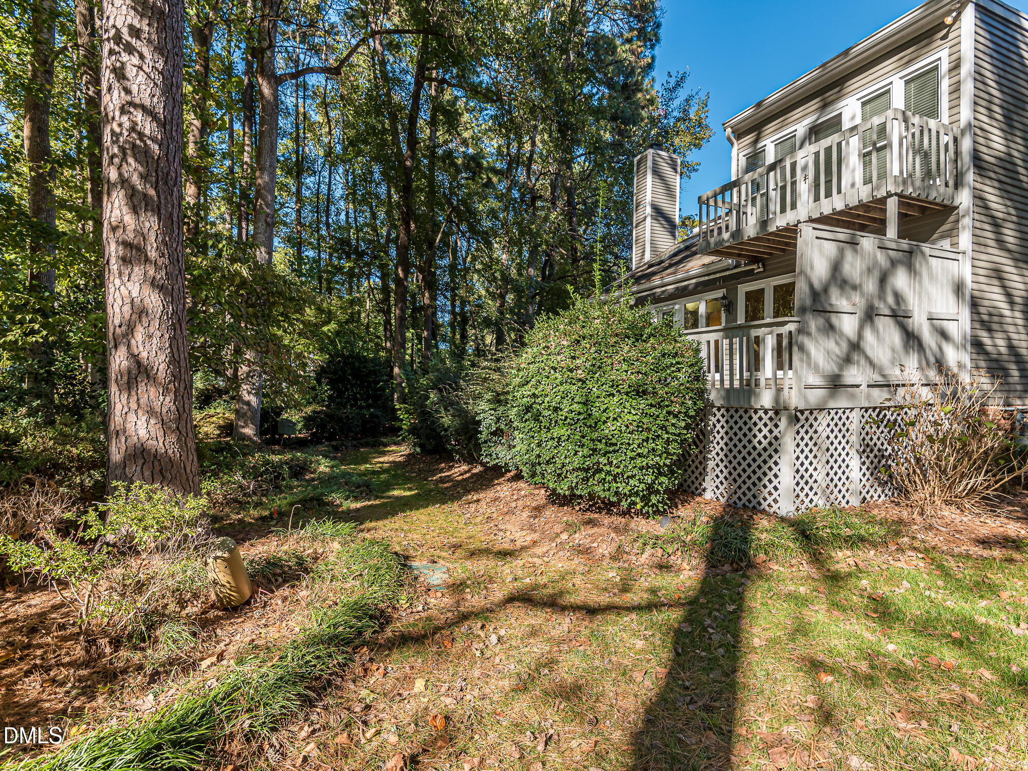 6921 Hunters Way, Raleigh