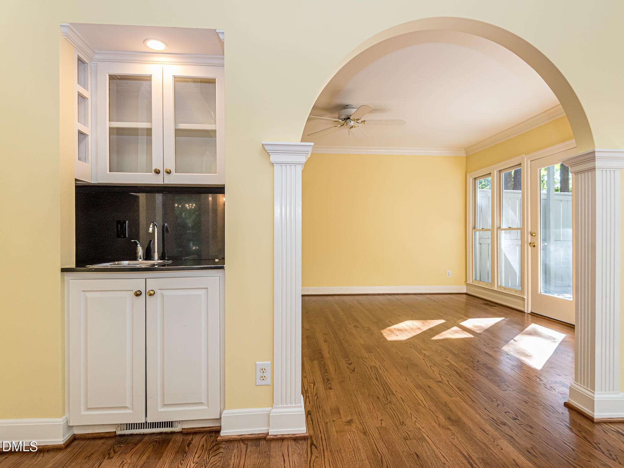 6921 Hunters Way, Raleigh