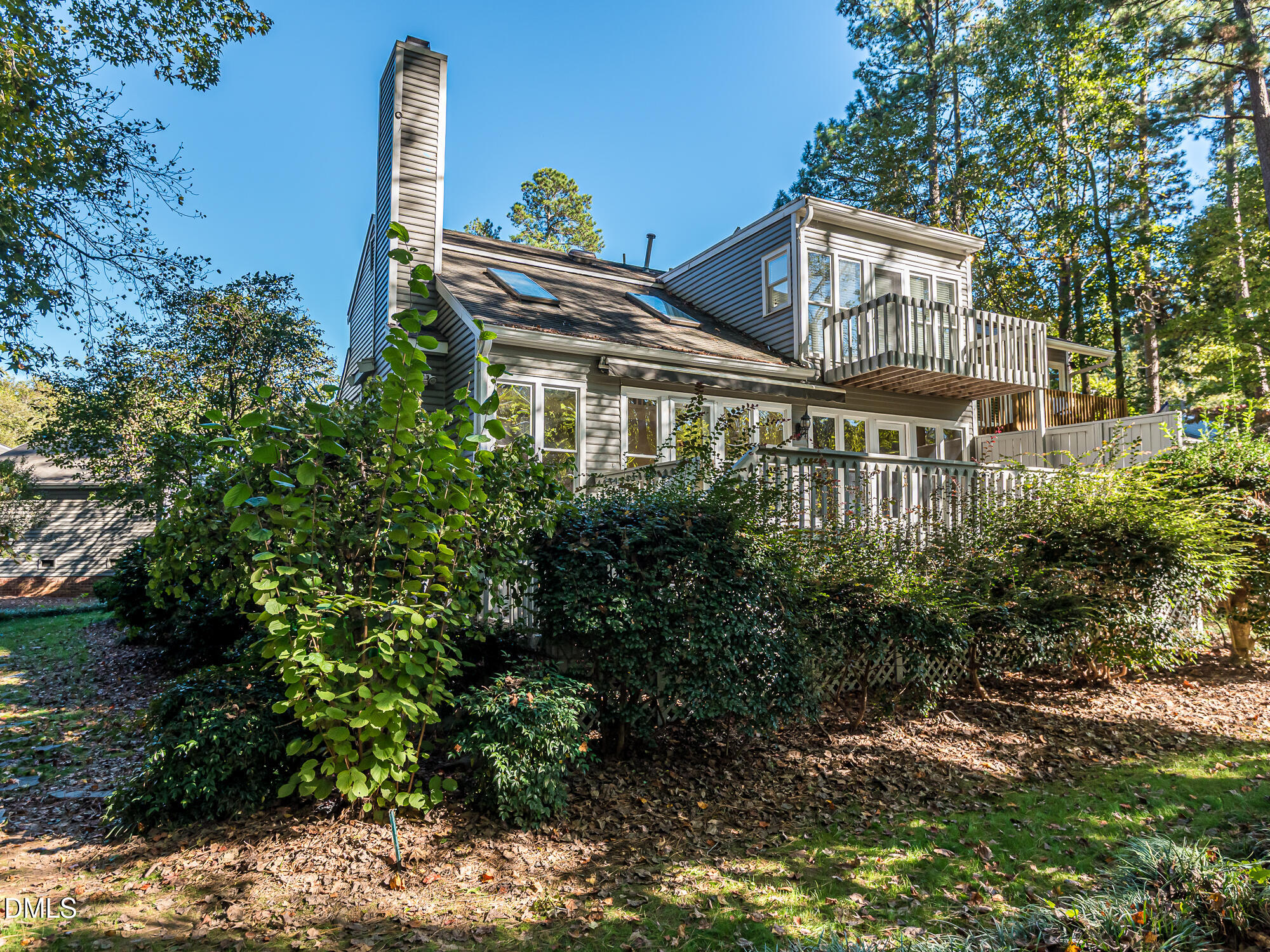 6921 Hunters Way, Raleigh