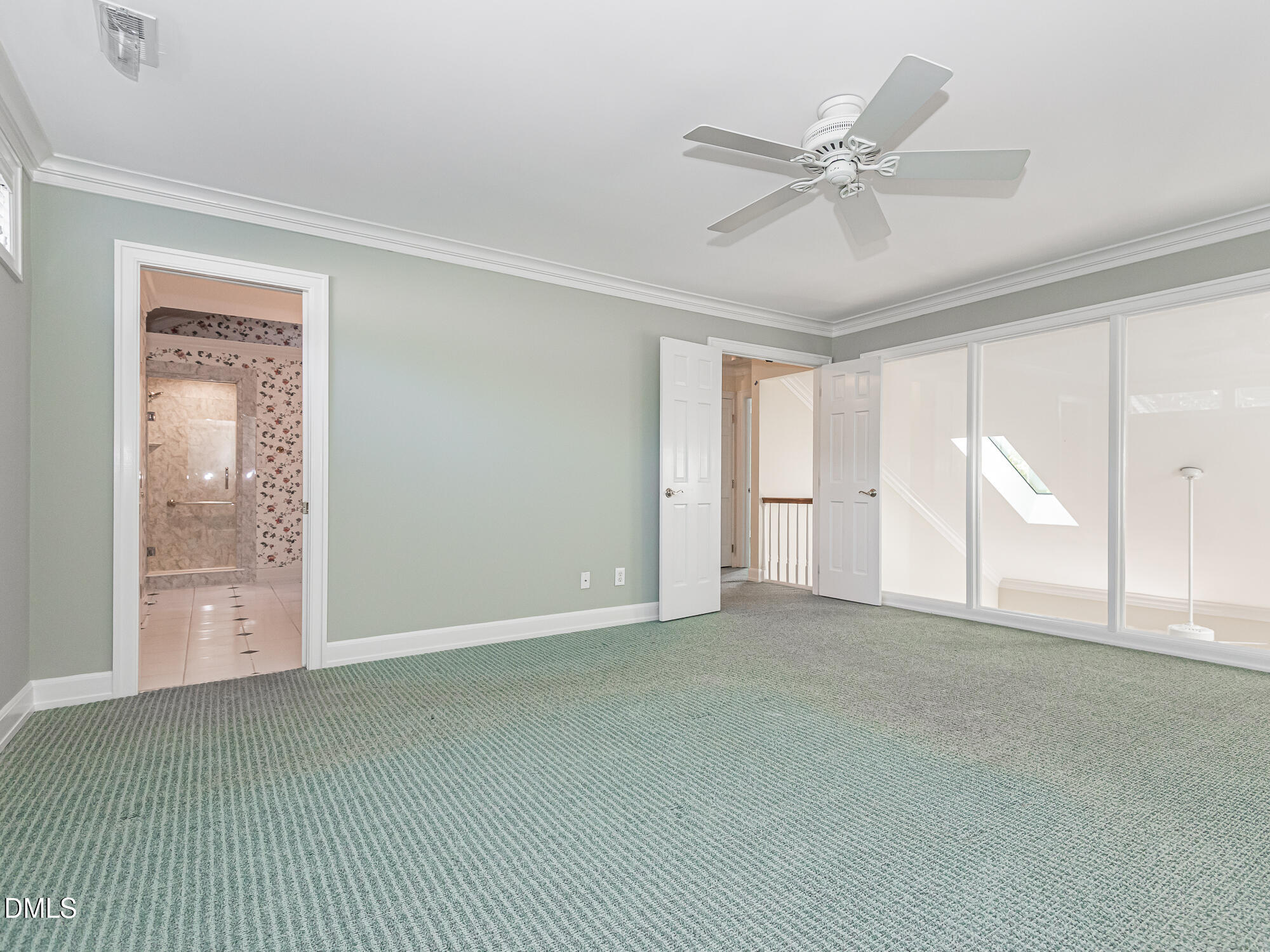 6921 Hunters Way, Raleigh