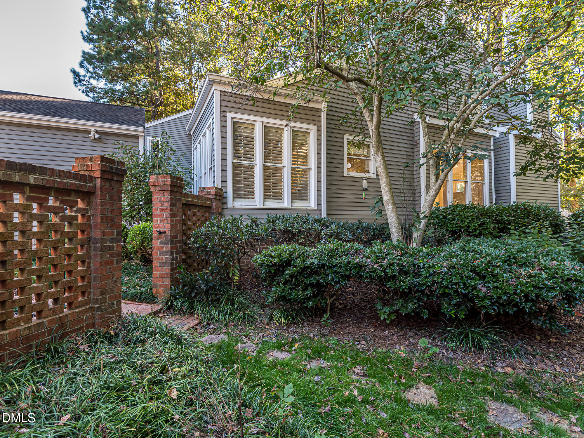 6921 Hunters Way, Raleigh