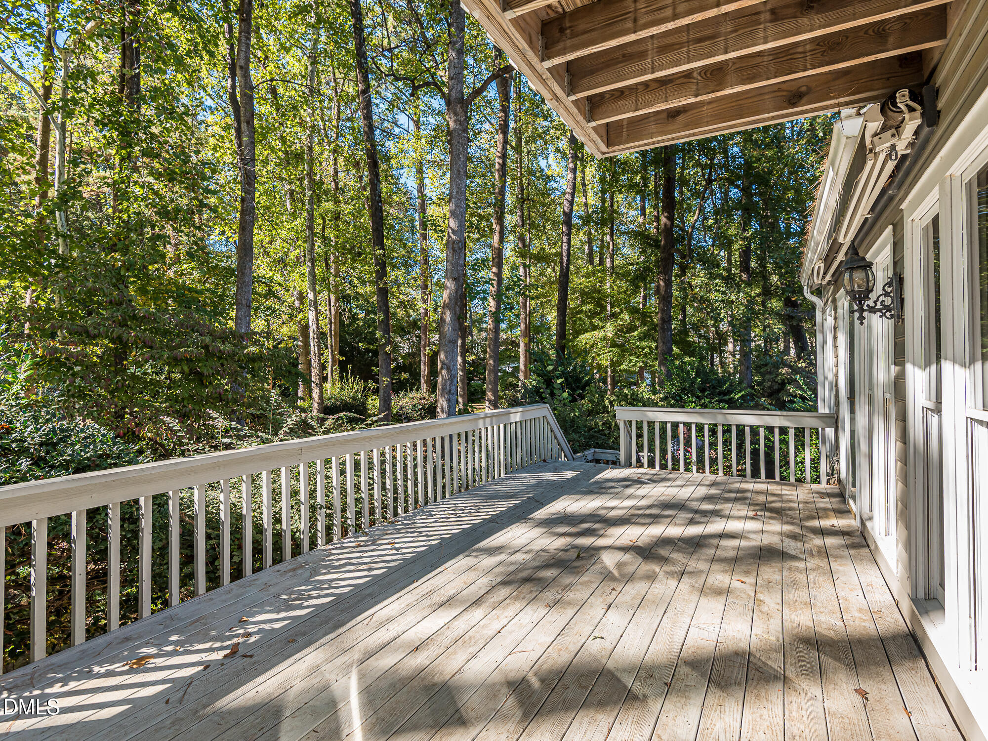 6921 Hunters Way, Raleigh