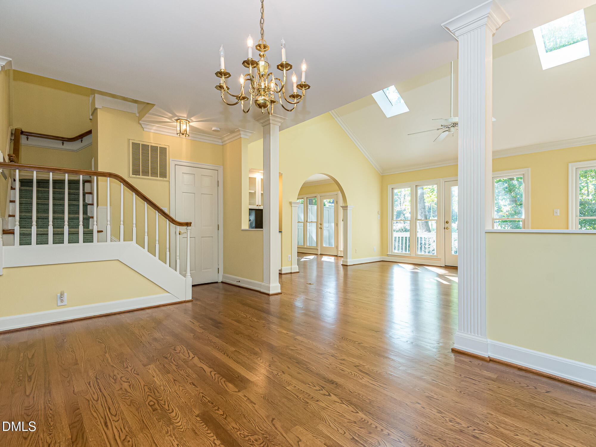 6921 Hunters Way, Raleigh