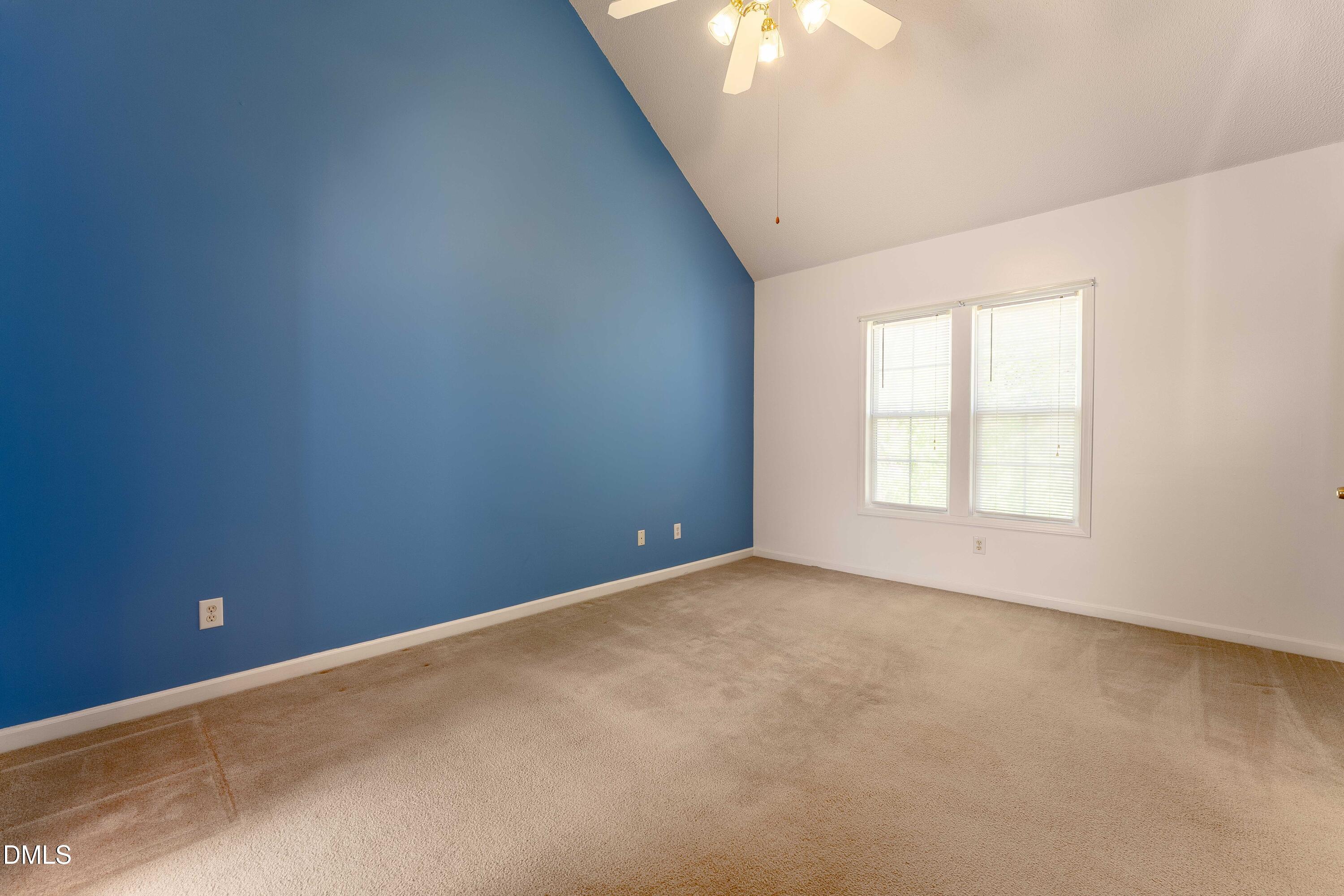 1321 E Turret Court