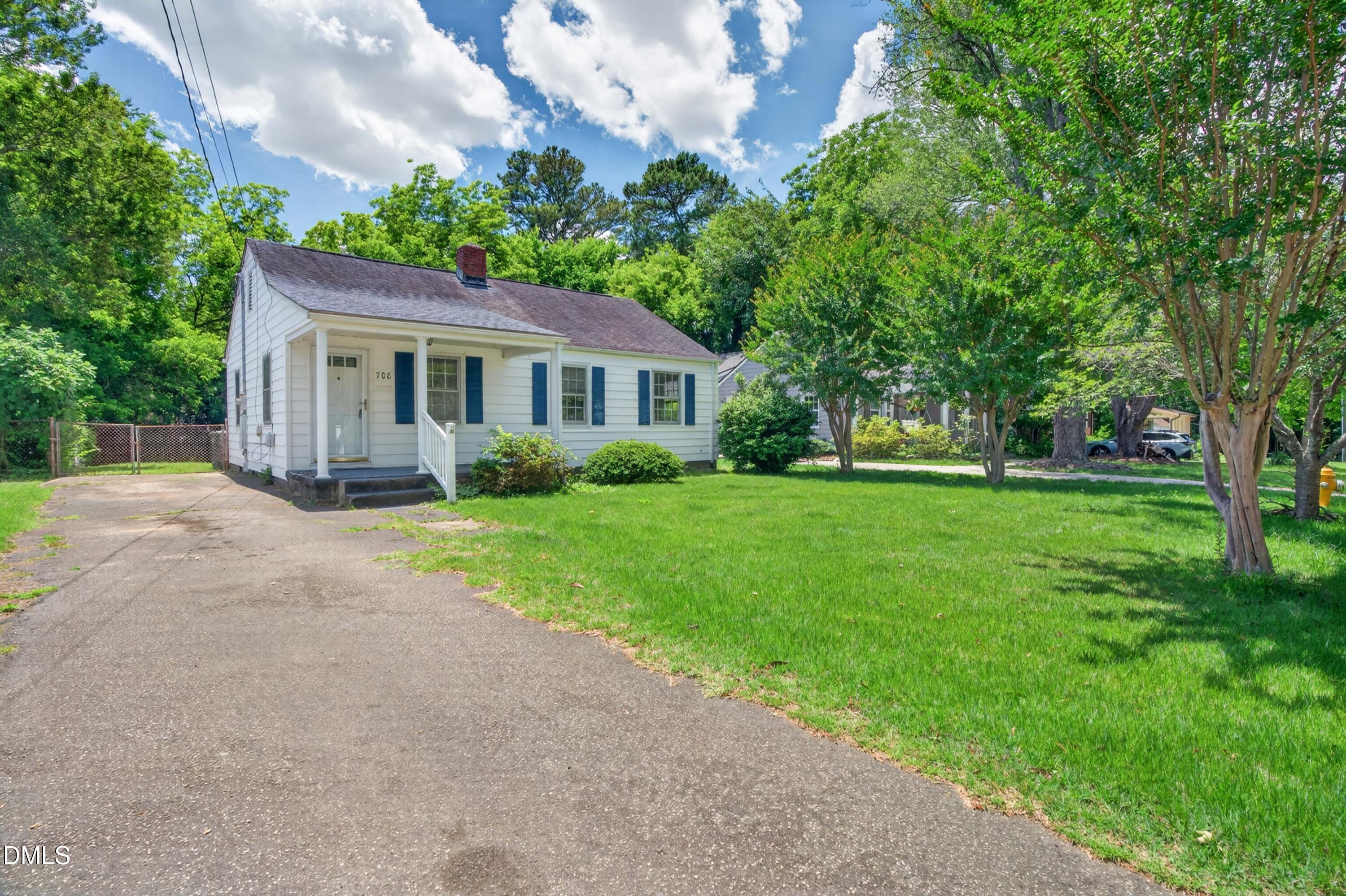 708 Hamilton Road