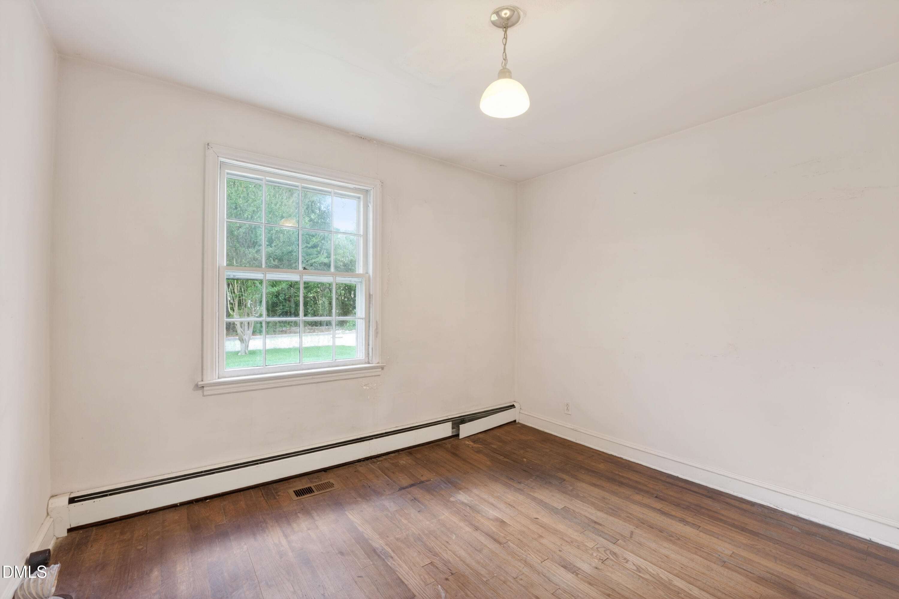 708 Hamilton Road
