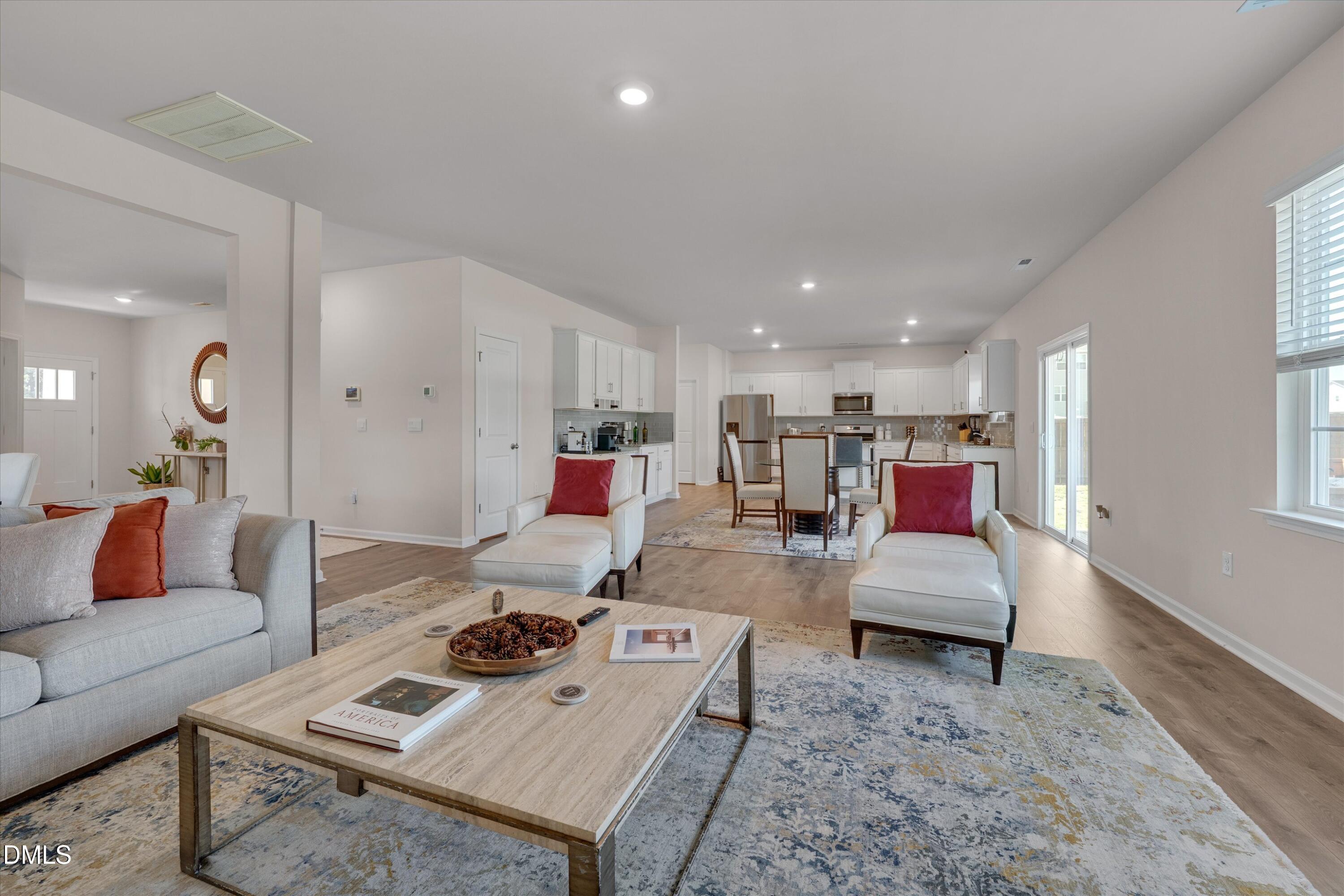 2202 Rosebank Way