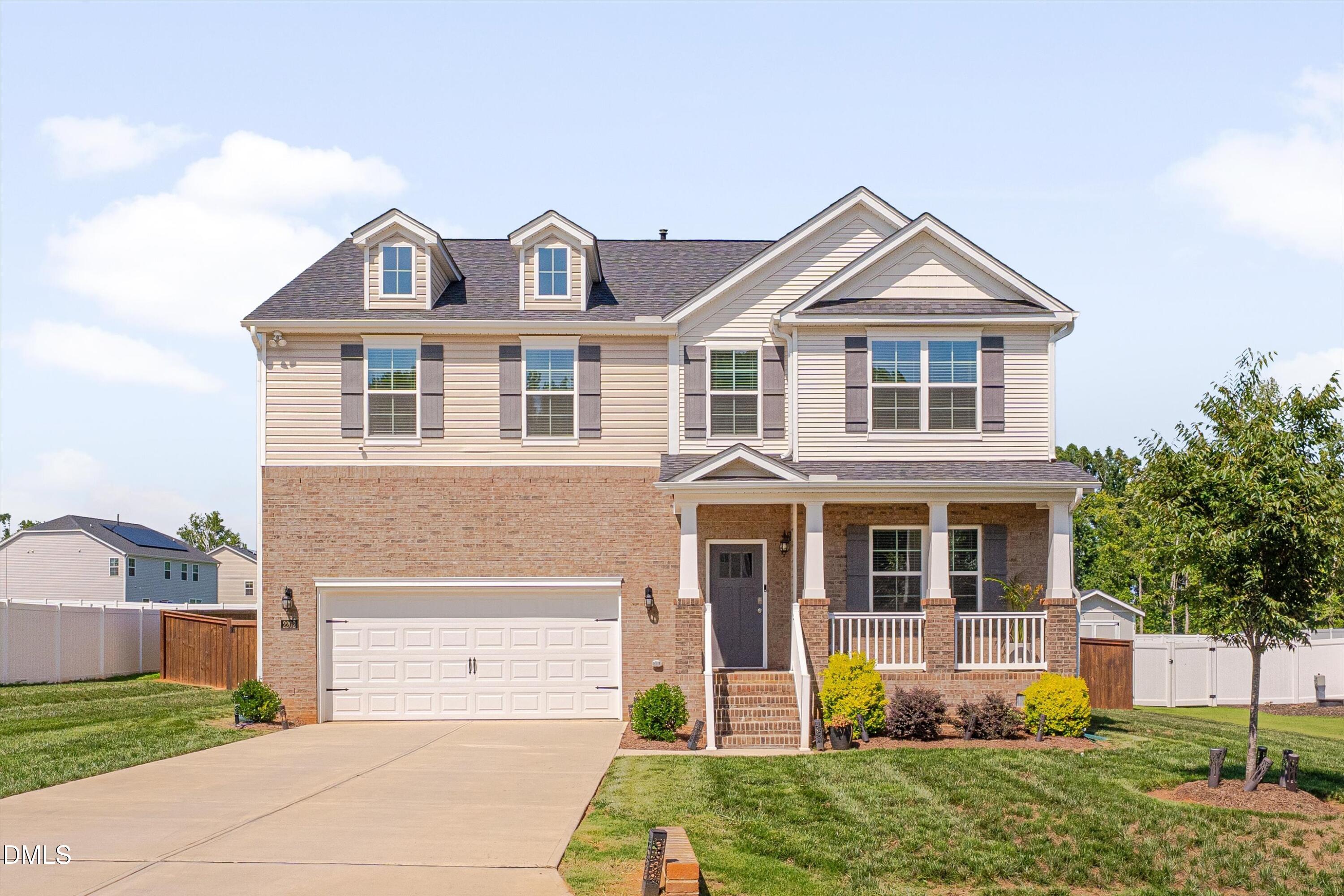 2202 Rosebank Way