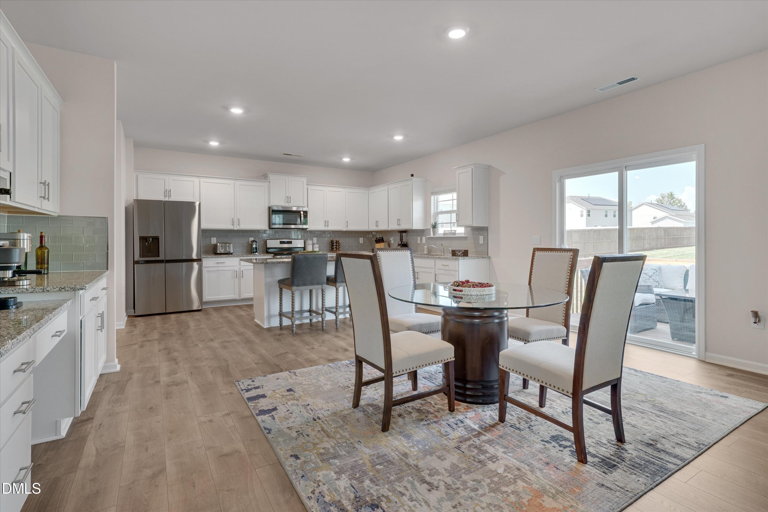 2202 Rosebank Way