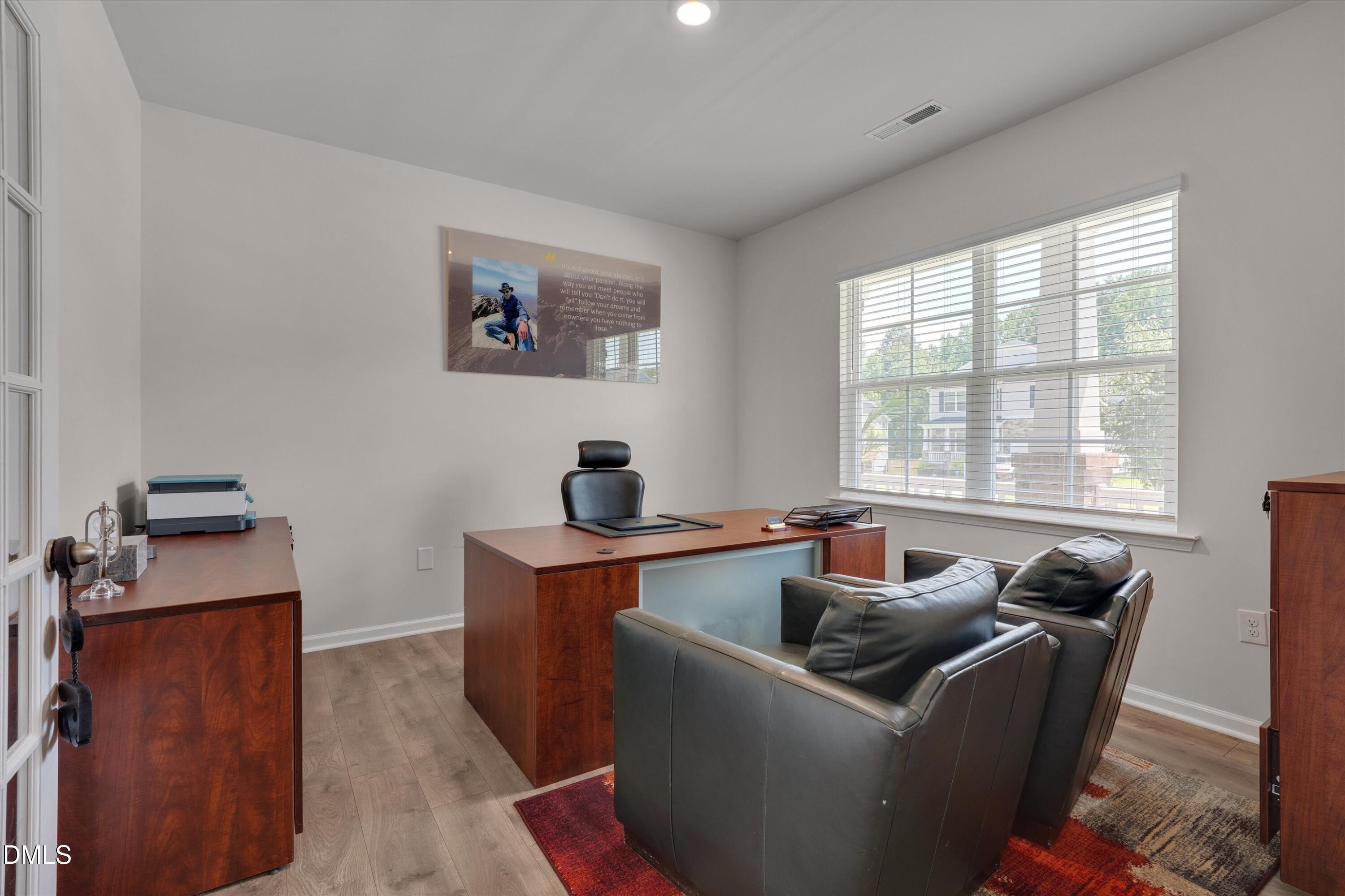 2202 Rosebank Way