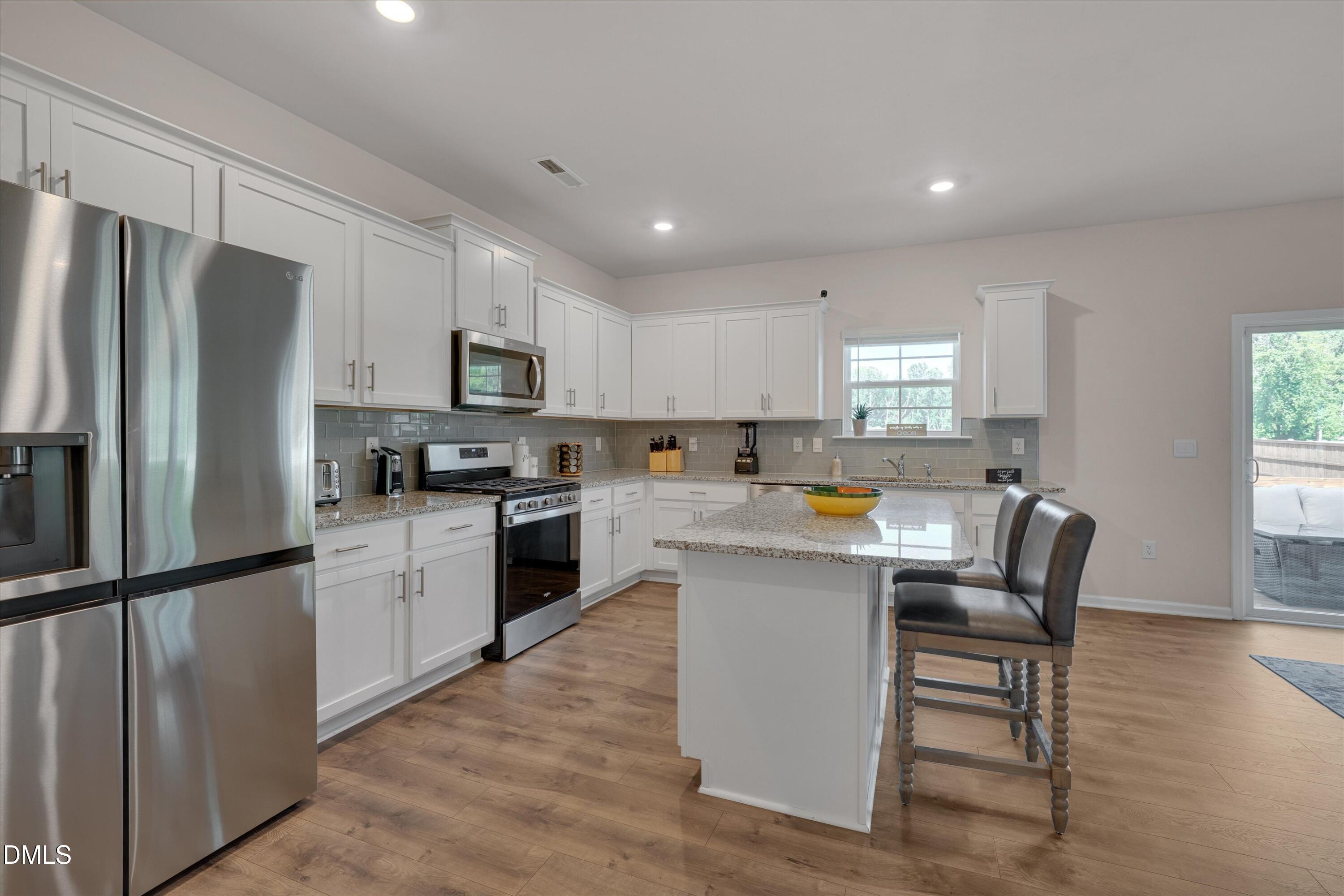 2202 Rosebank Way