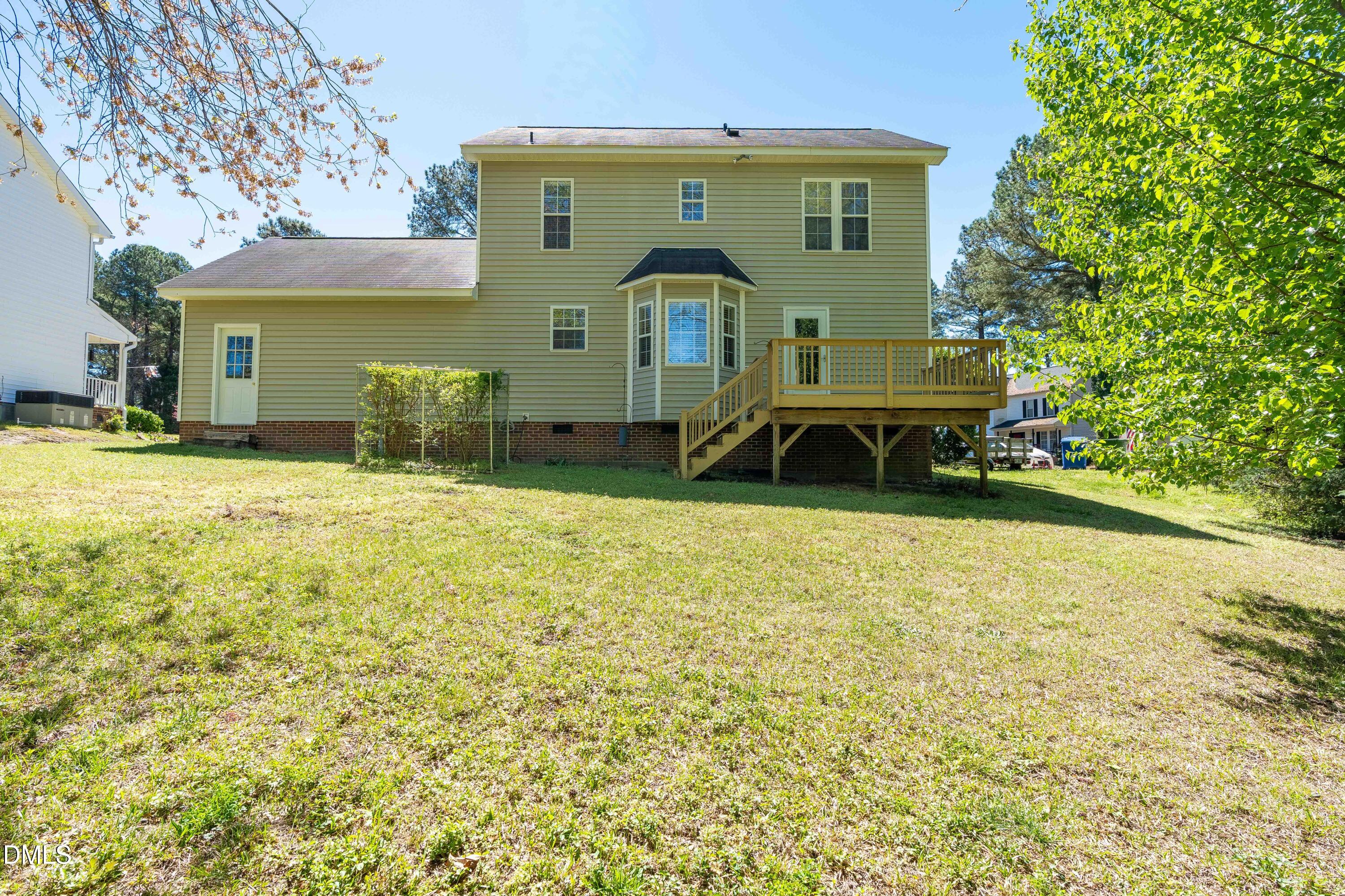 1321 E Turret Court