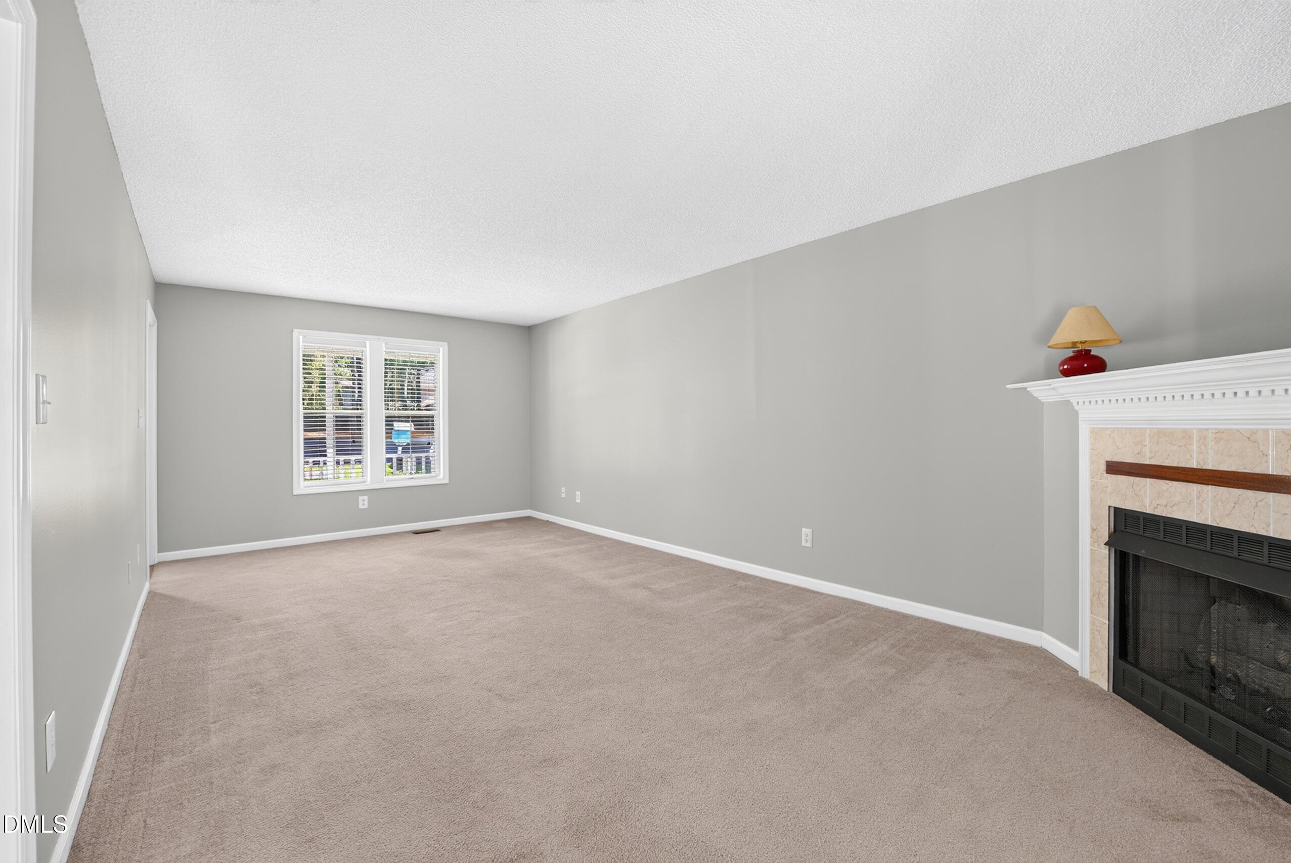 1321 E Turret Court