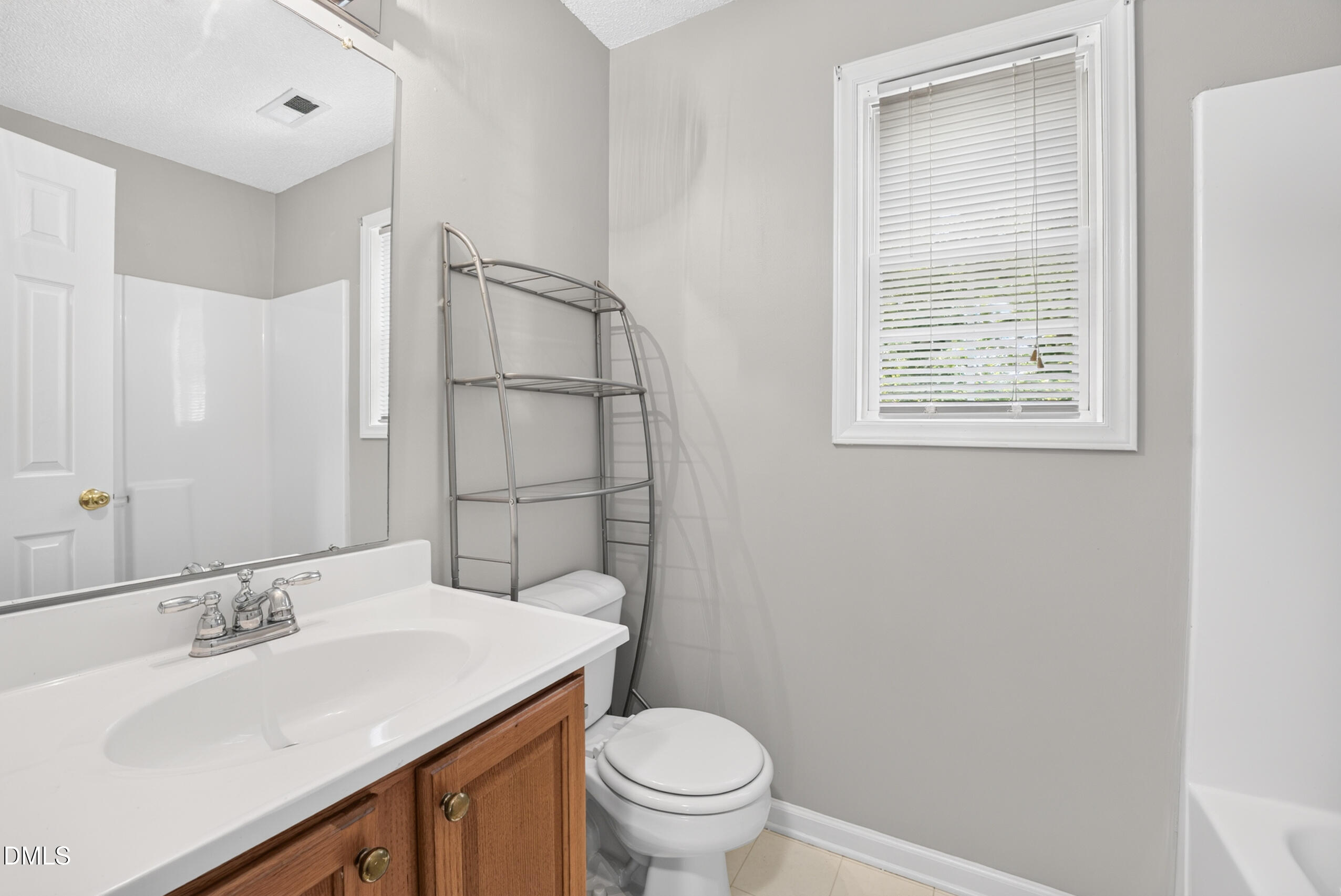 1321 E Turret Court