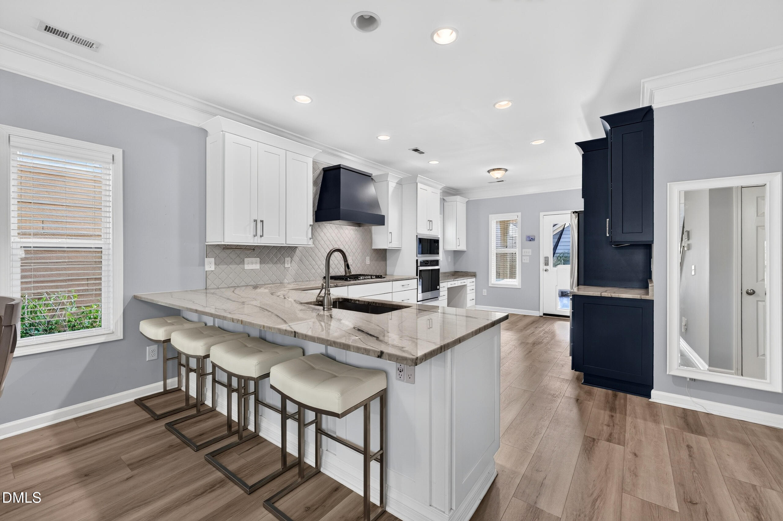 902 Shoofly Path