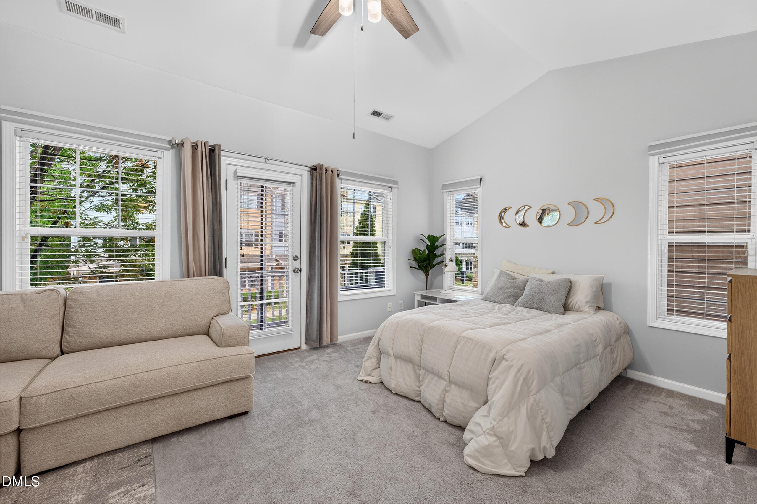902 Shoofly Path