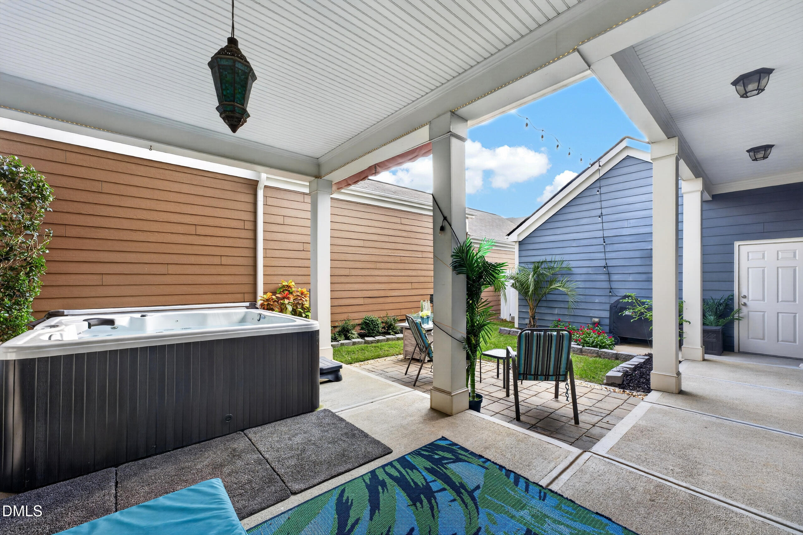 902 Shoofly Path