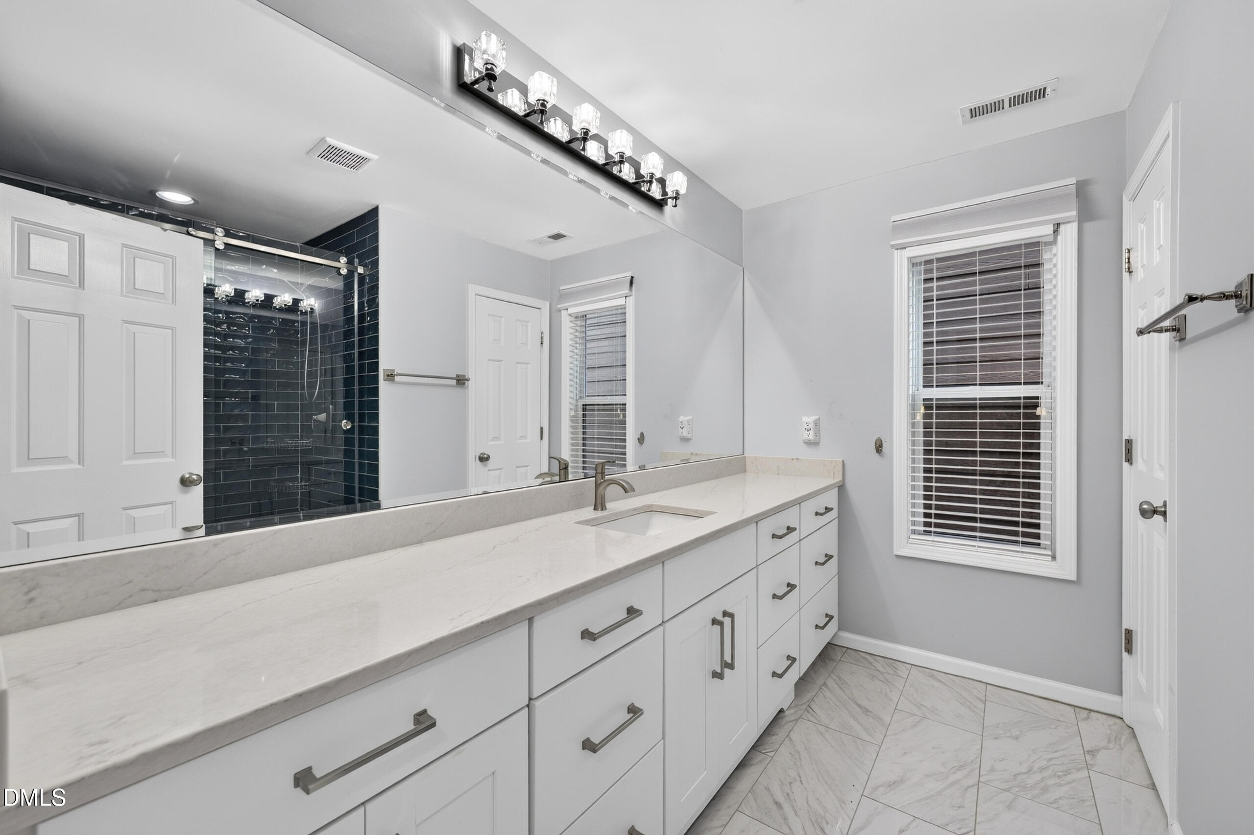 902 Shoofly Path