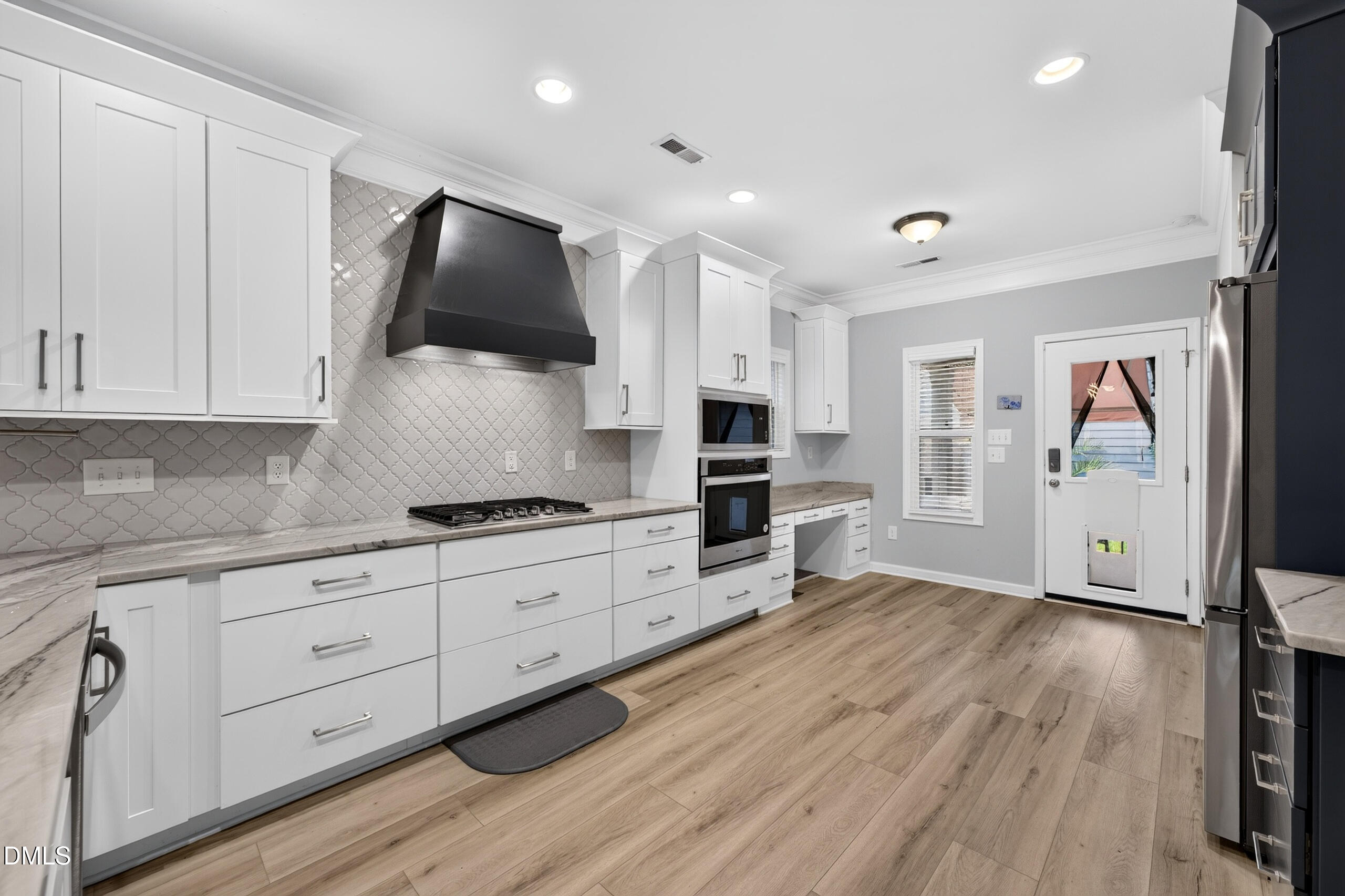 902 Shoofly Path