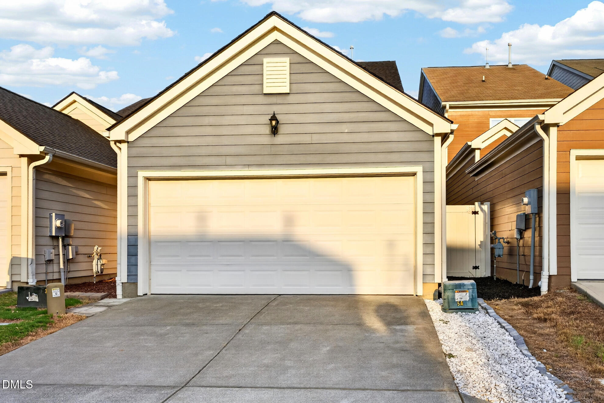 902 Shoofly Path