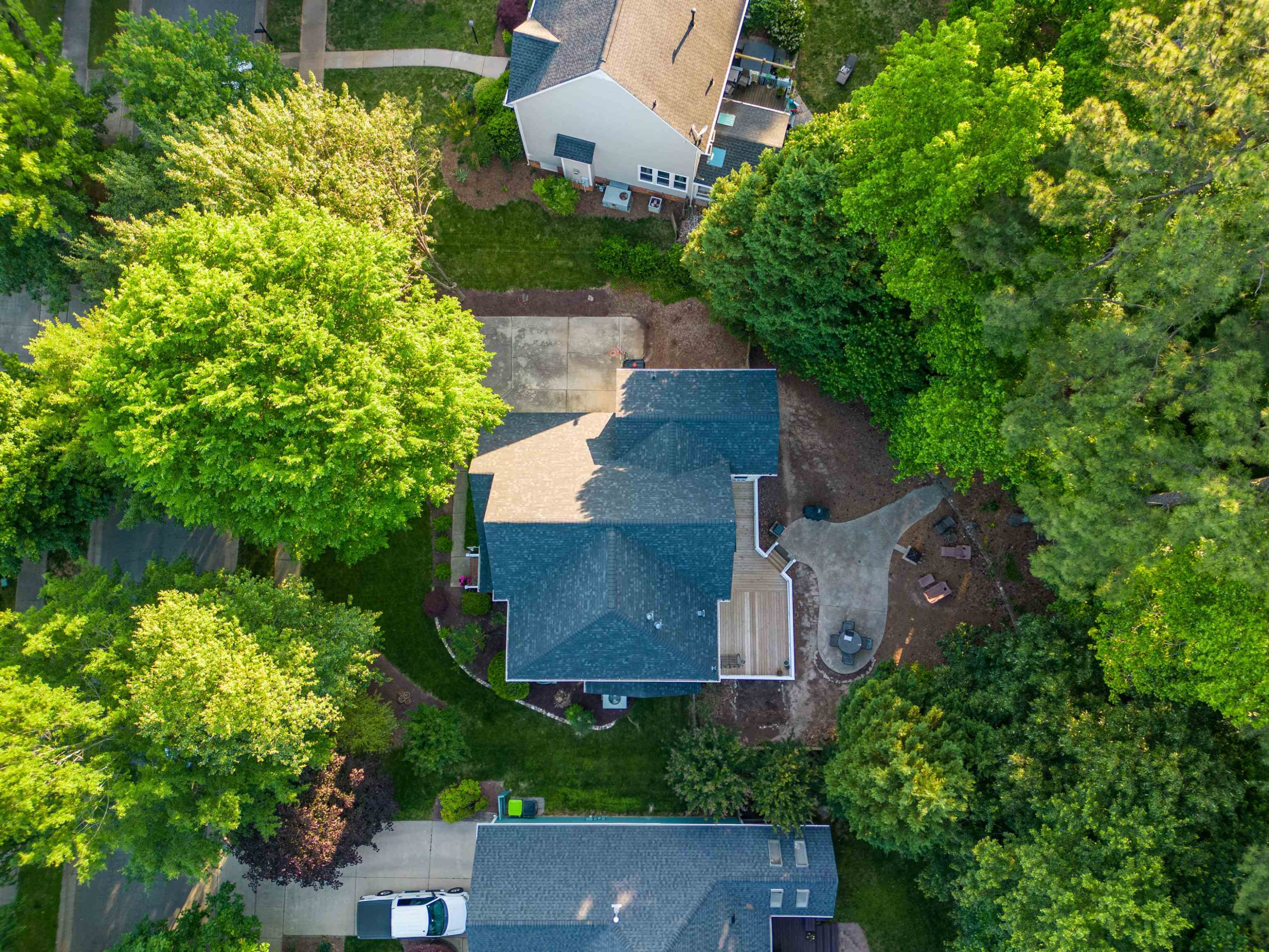 105 Holly Park Drive